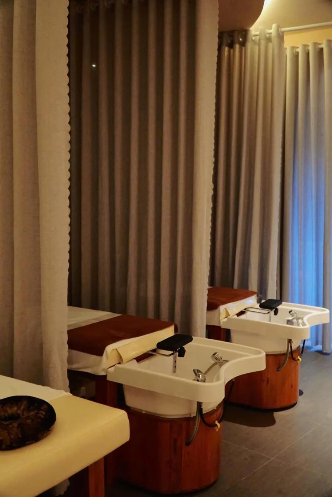 Spa and wellness centre/facilities in The Manor Villas Da Lat