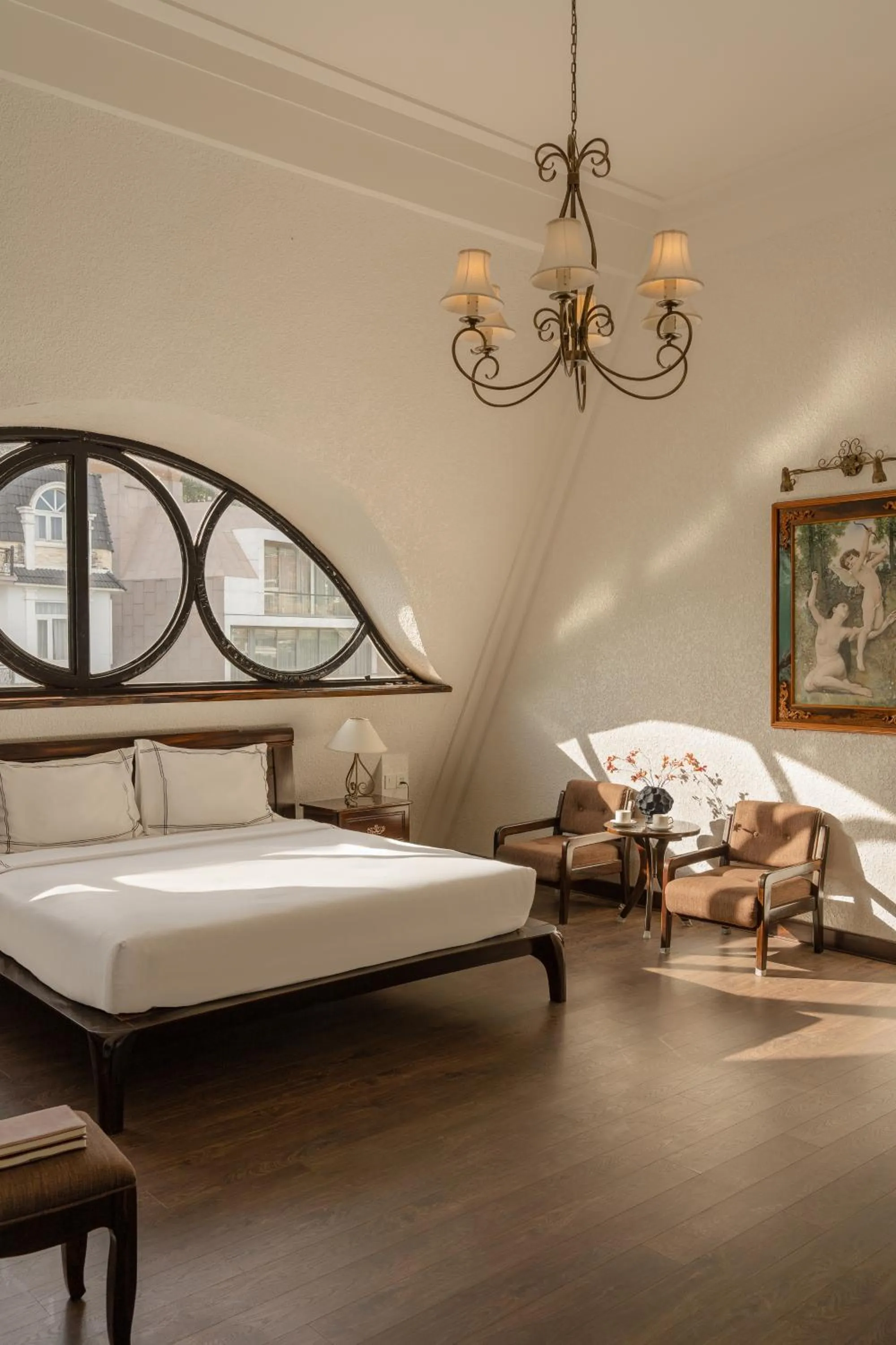 Bed in The Manor Villas Da Lat