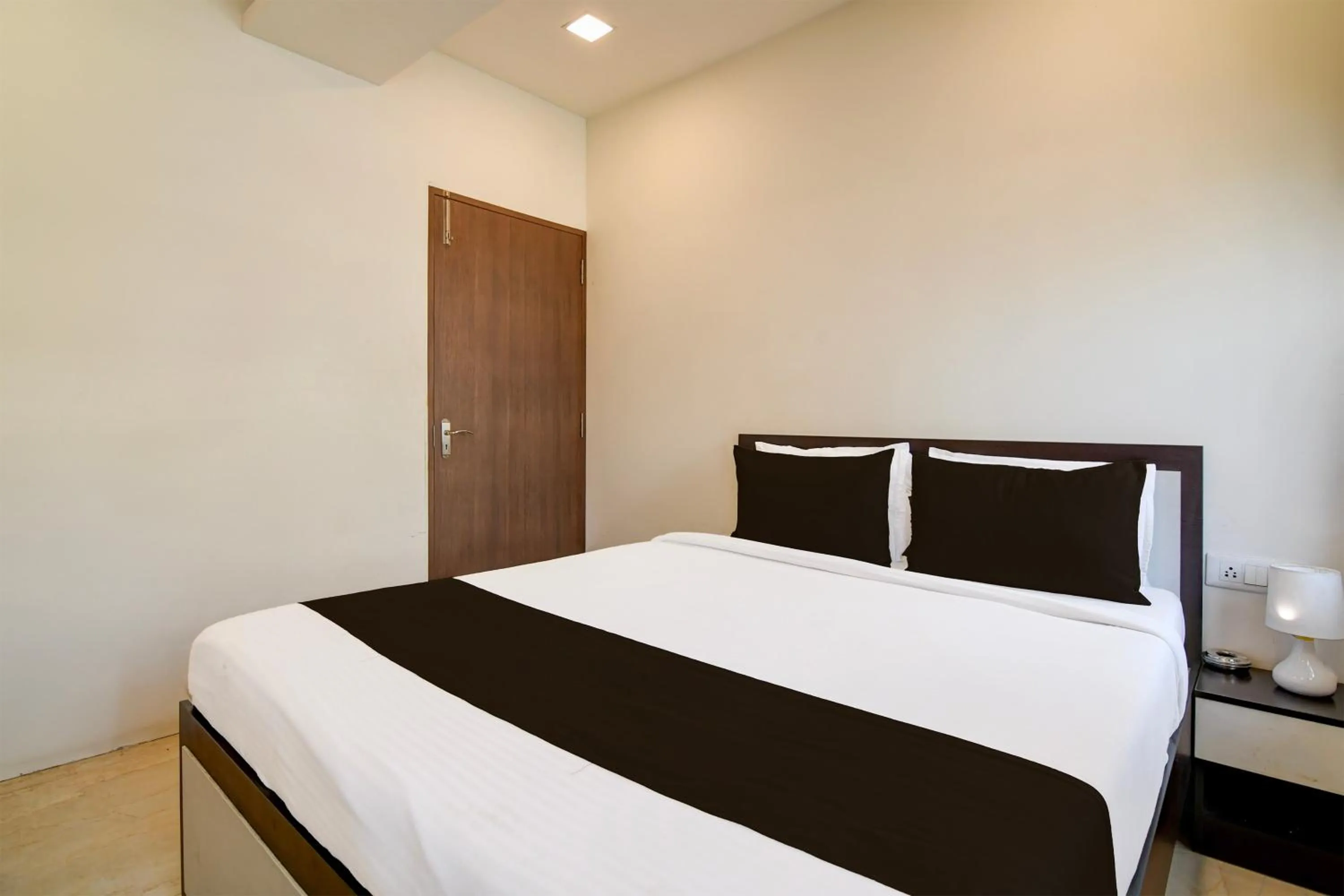 Bedroom, Bed in Super Collection O New Town AI Block