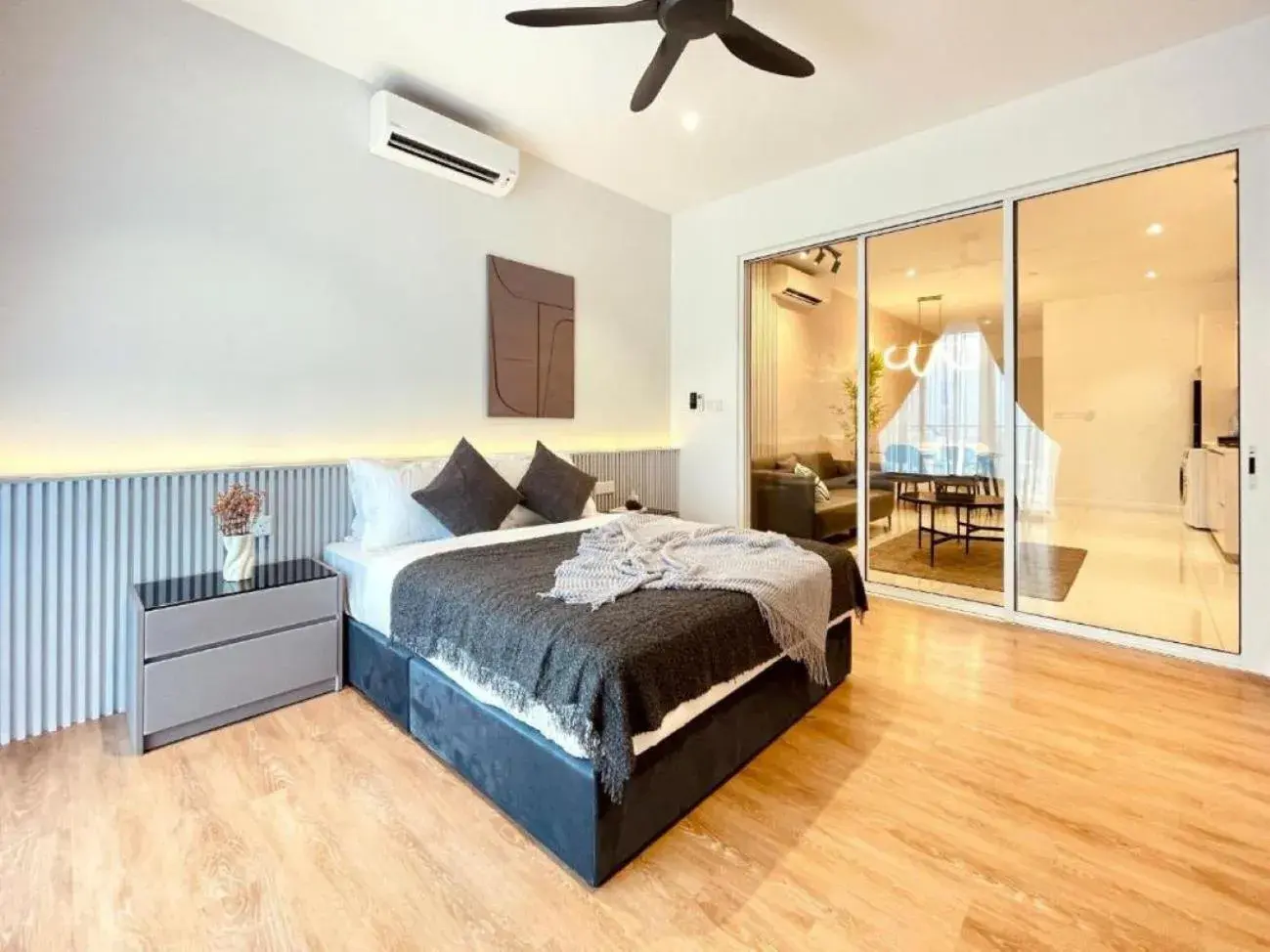 Studio with Balcony in Quill Residence Service Suites KLCC Studio with Balcony in Quill Residence Service Suites KLCC