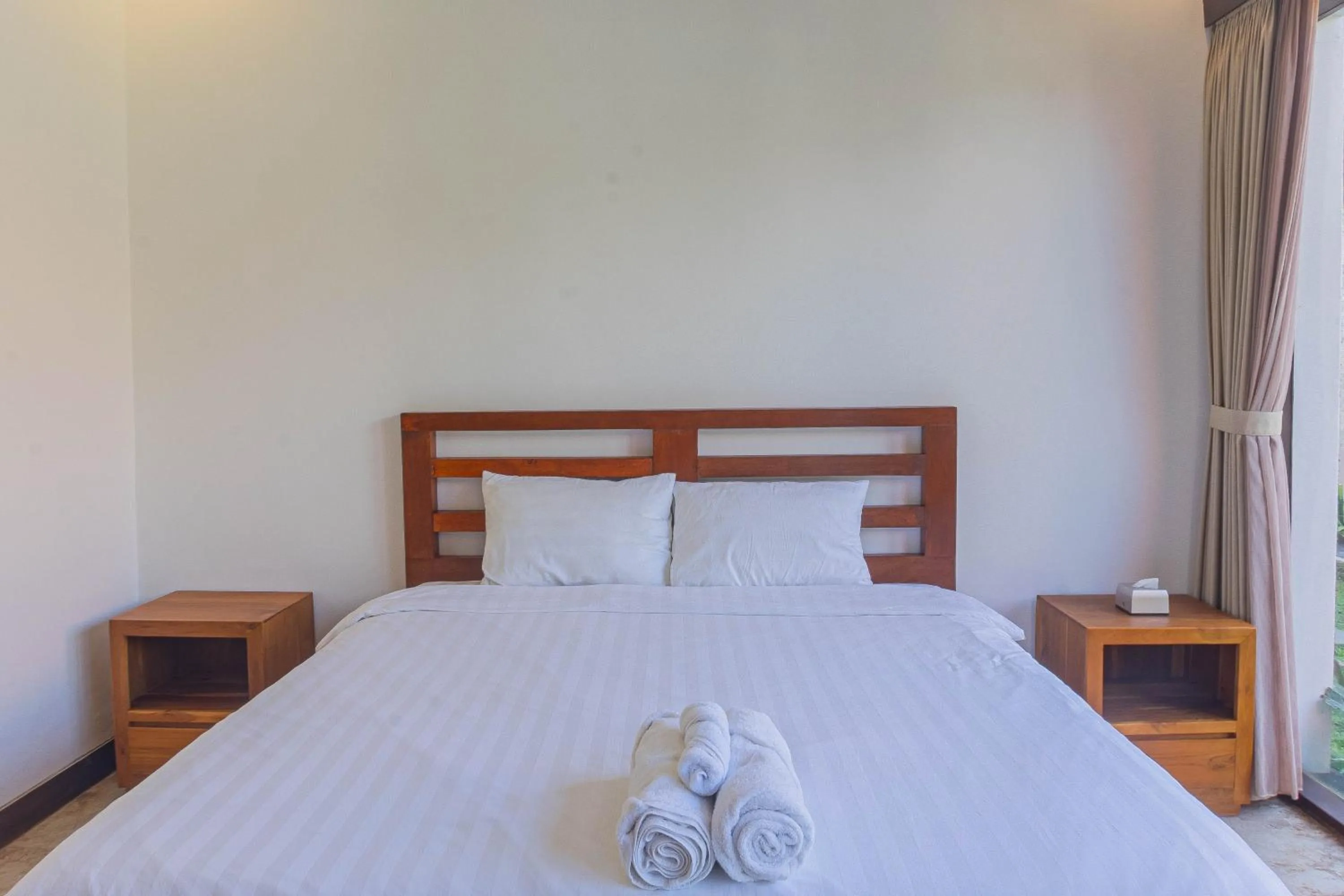 Bed in Lavender - Gumicik, Ketewel