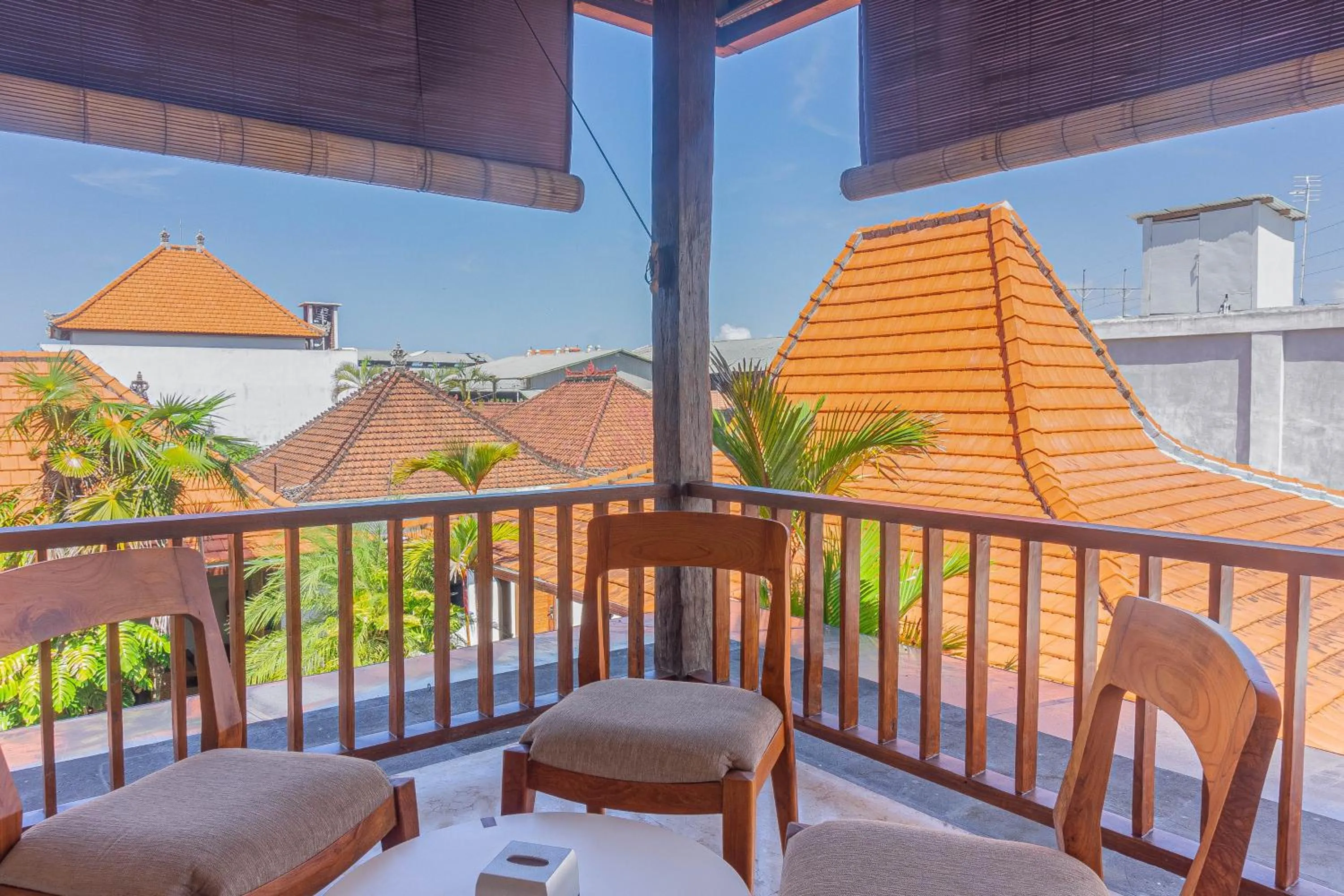 Balcony/Terrace in Lavender - Gumicik, Ketewel
