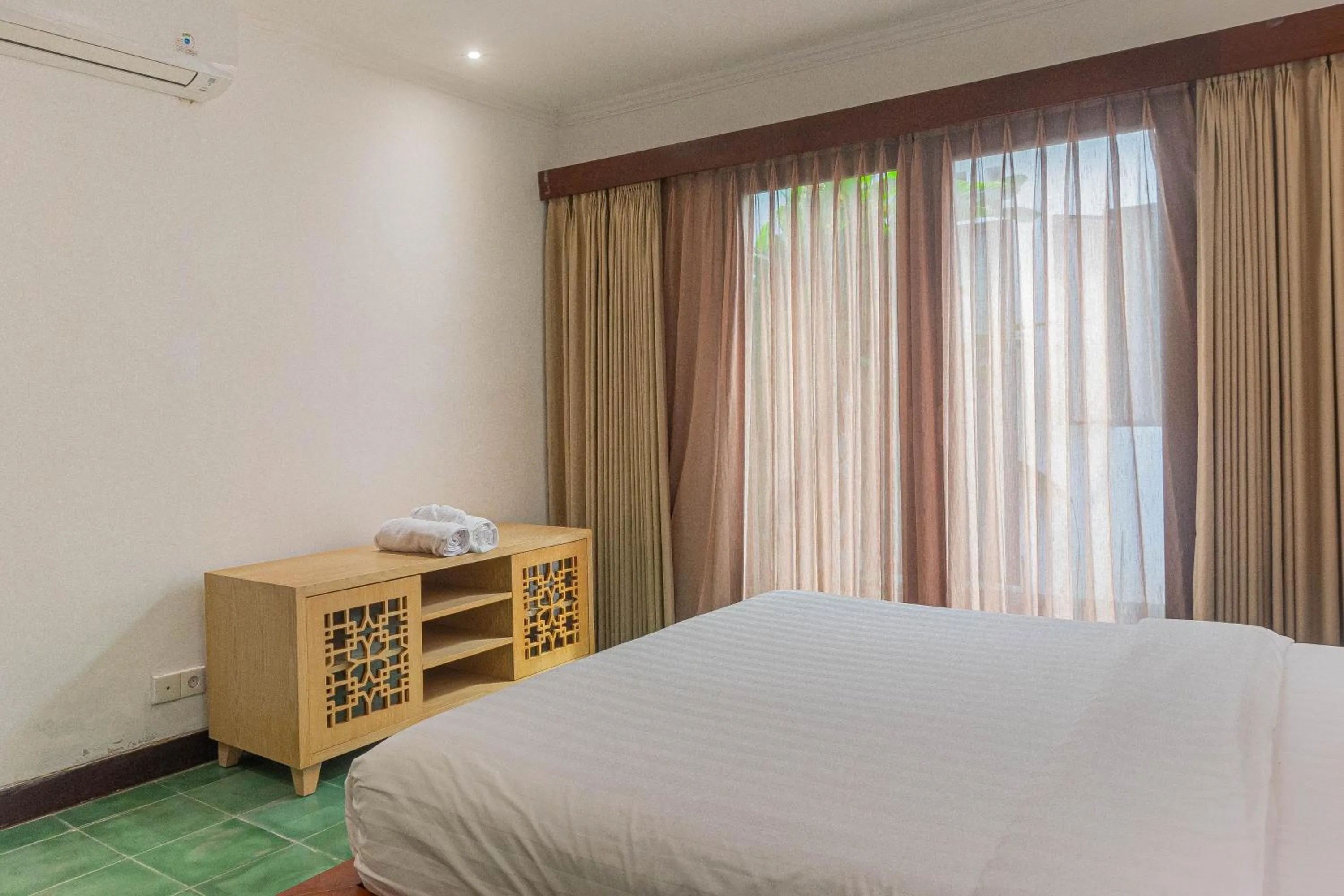 Bed in Lavender - Gumicik, Ketewel