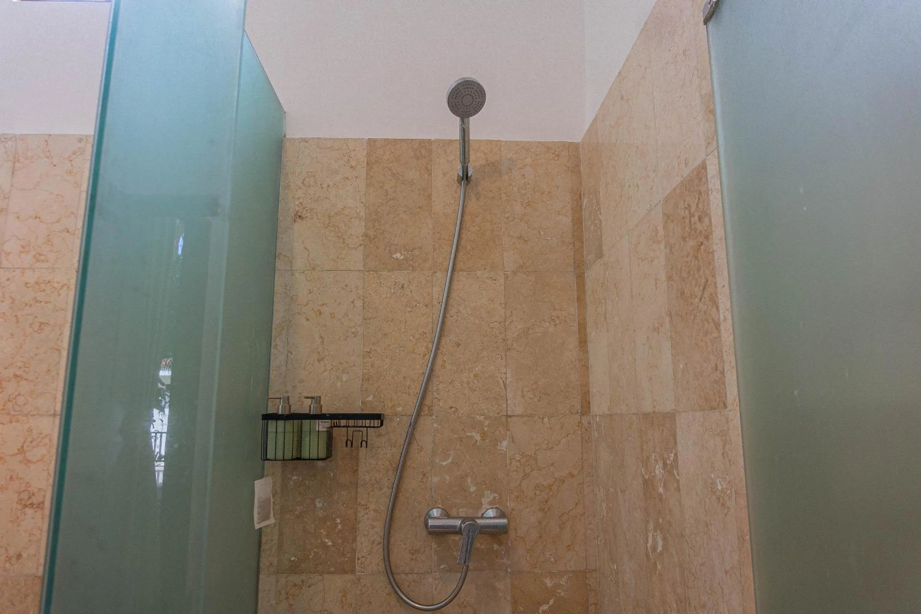 Shower in Lavender - Gumicik, Ketewel