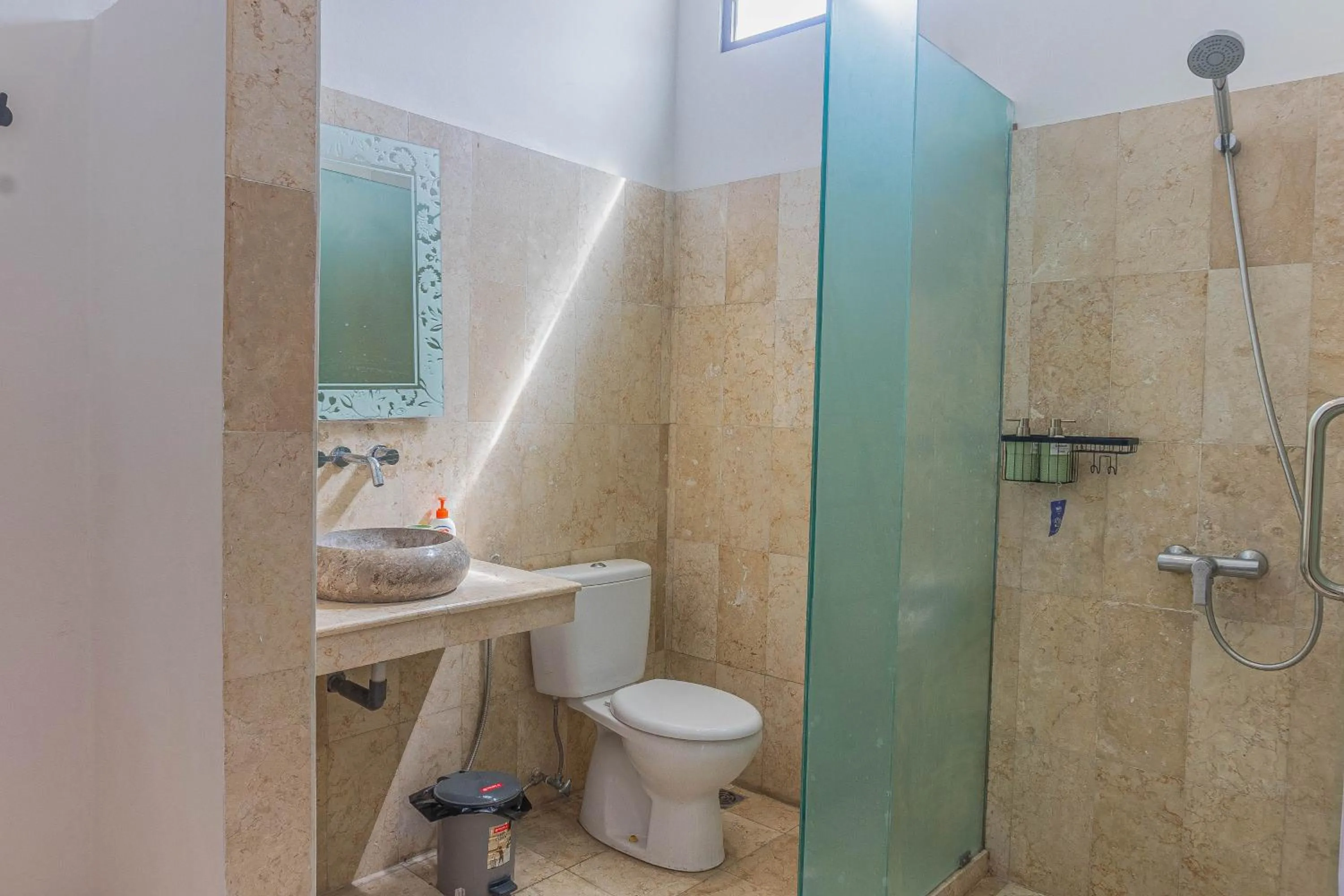 Shower in Lavender - Gumicik, Ketewel