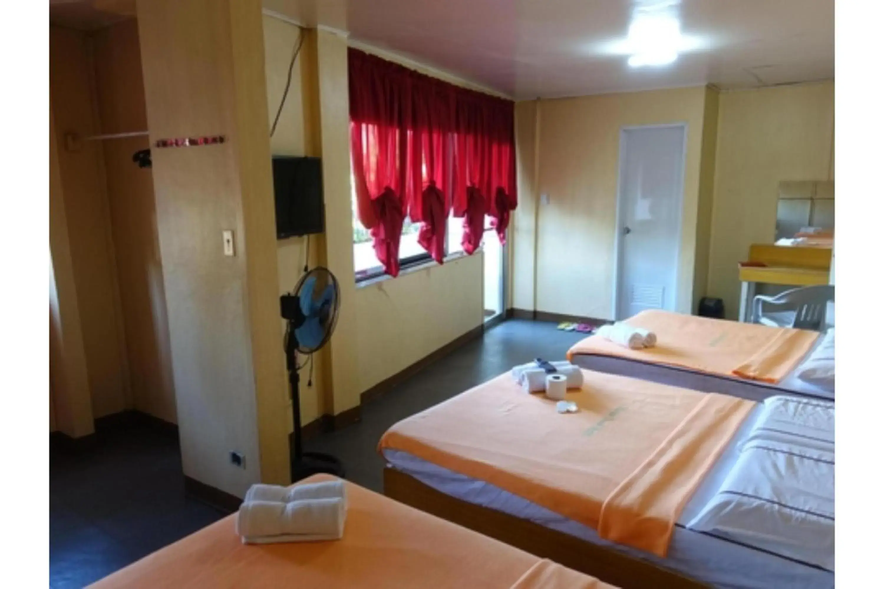 Standard Quadruple - single occupancy in Marian Kisad Hotel Standard Quadruple - single occupancy in Marian Kisad Hotel