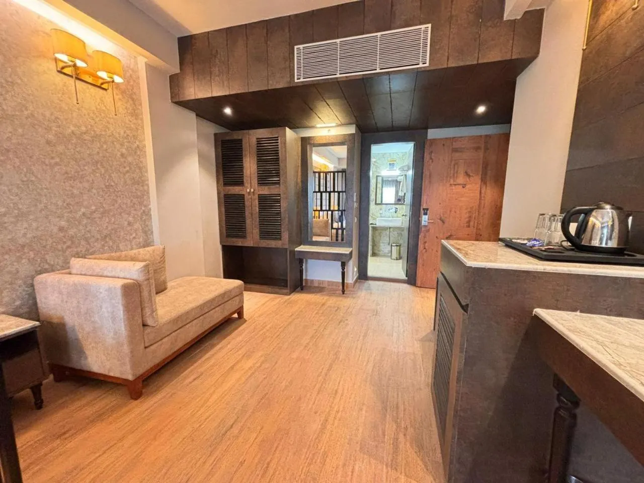 Bed in NORTHIN Hotel Kolkata Airport