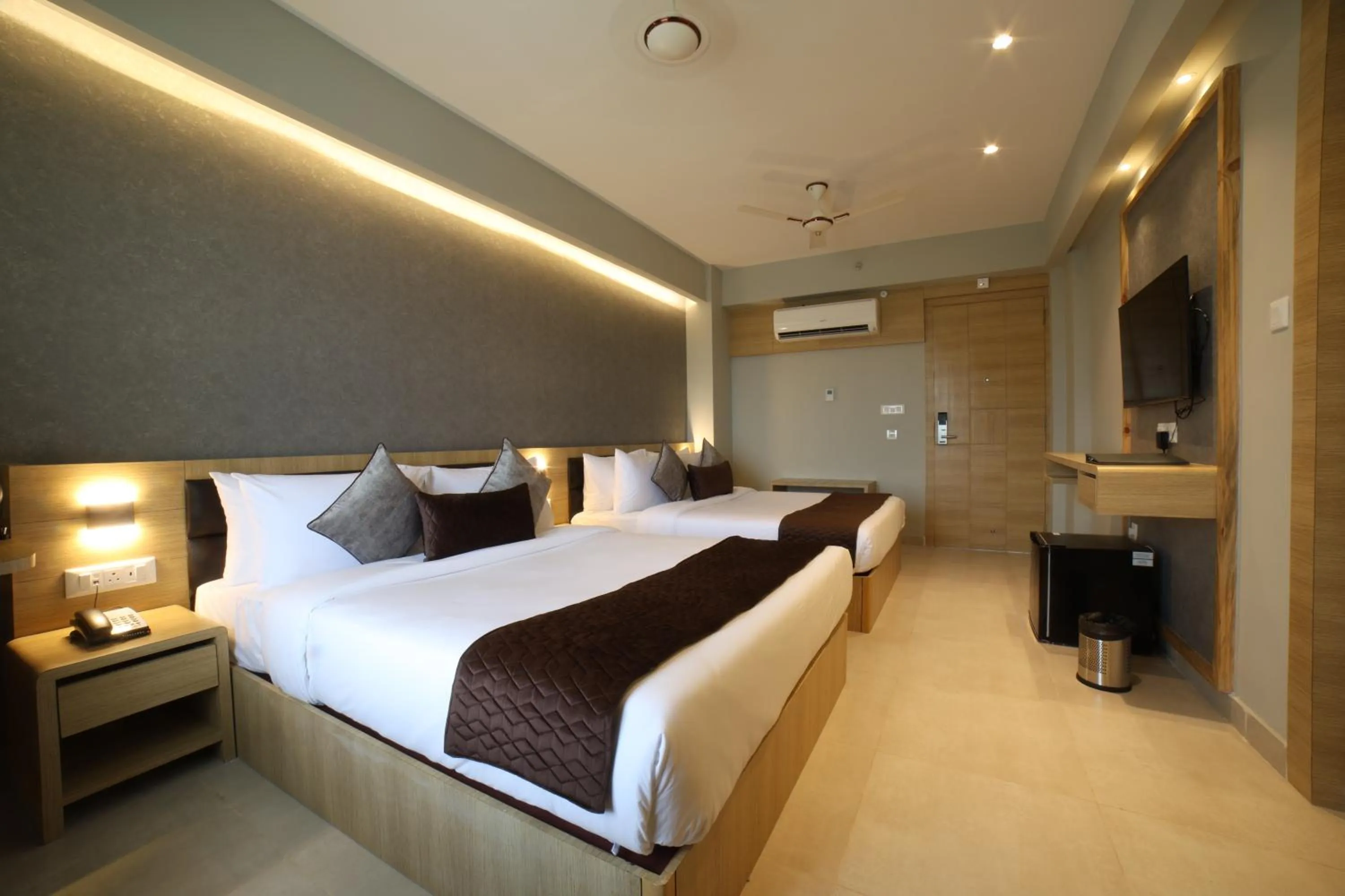 Bedroom, Bed in NORTHIN Hotel Kolkata Airport