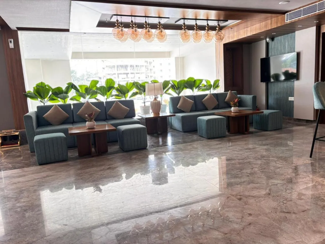 Lobby or reception in NORTHIN Hotel Kolkata Airport