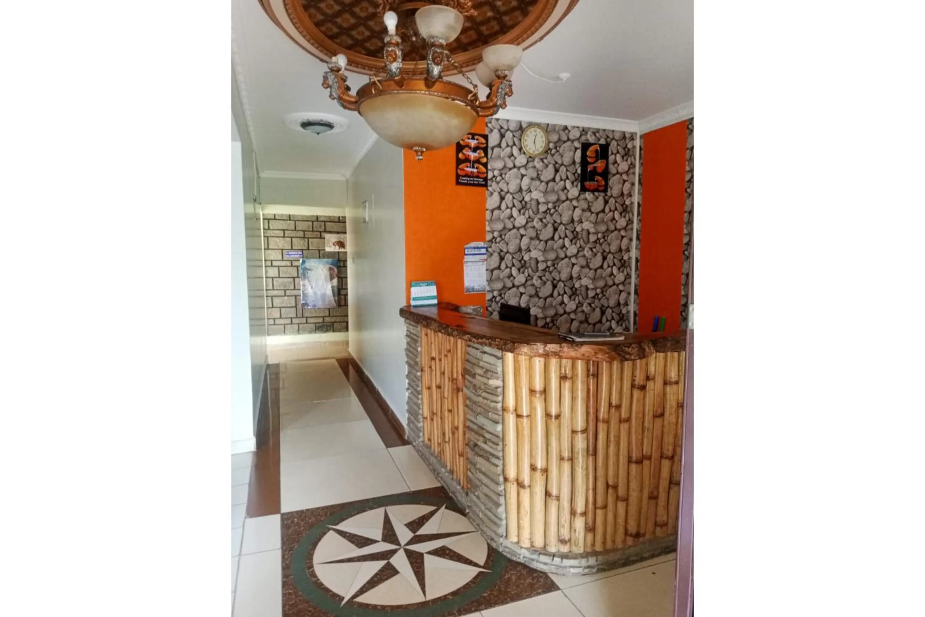 Property building in Parkview Safari Hotel & Apartments