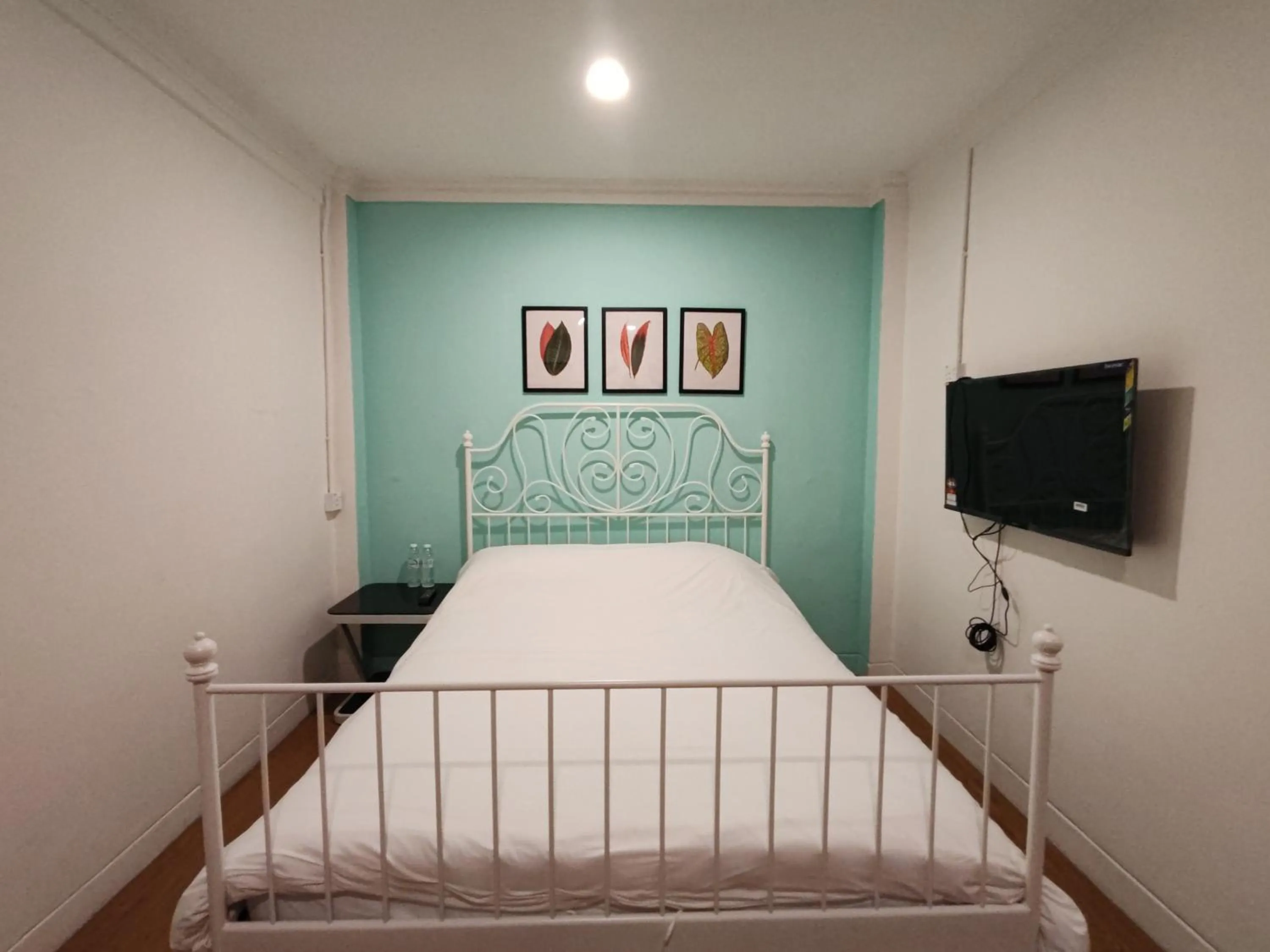 Photo of the whole room, Bed in Songtam Hotel