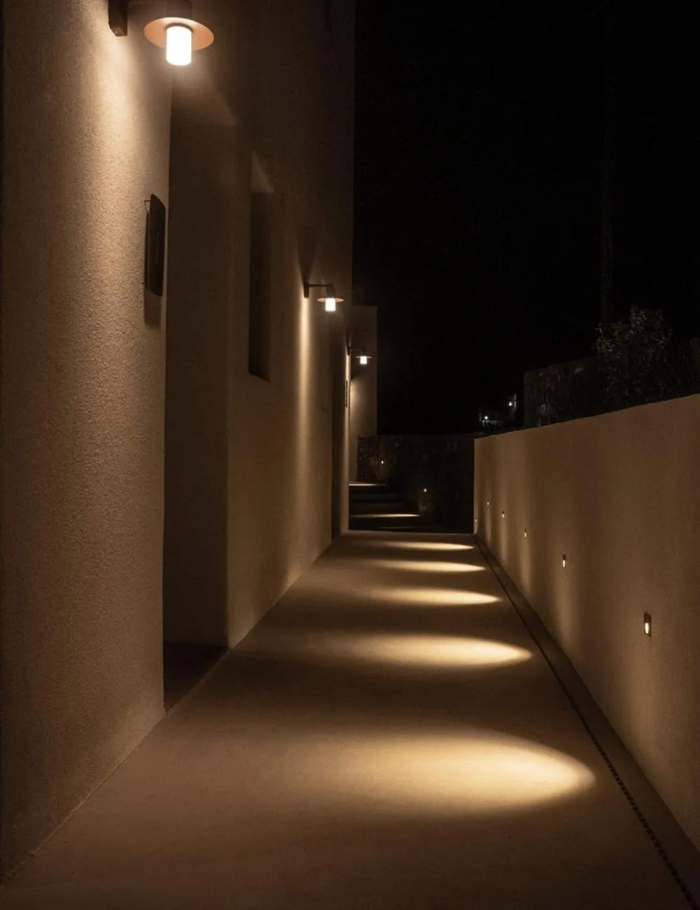 Property building in Klοstrá