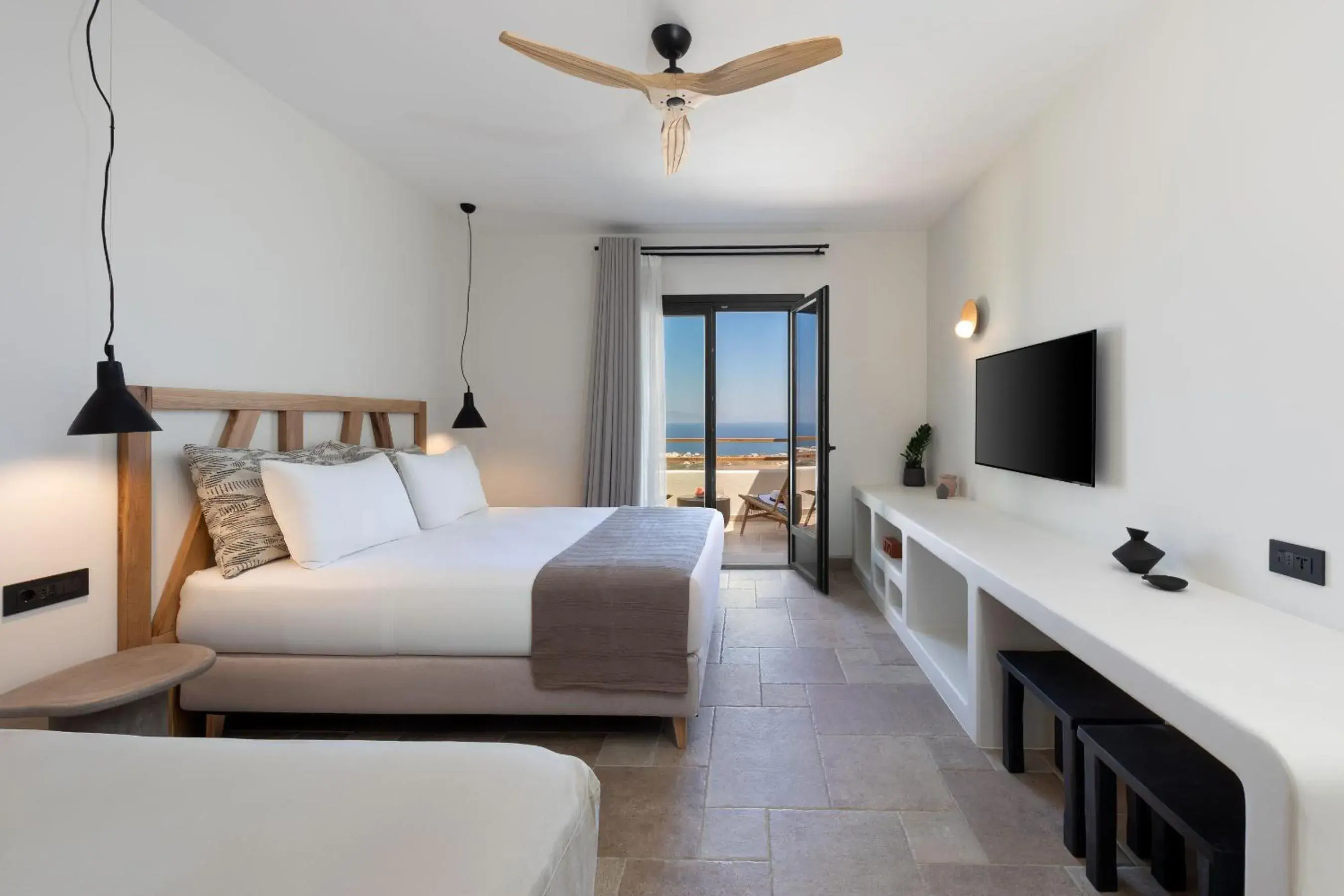 Superior Room with sea view in Klοstrá Superior Room with sea view in Klοstrá