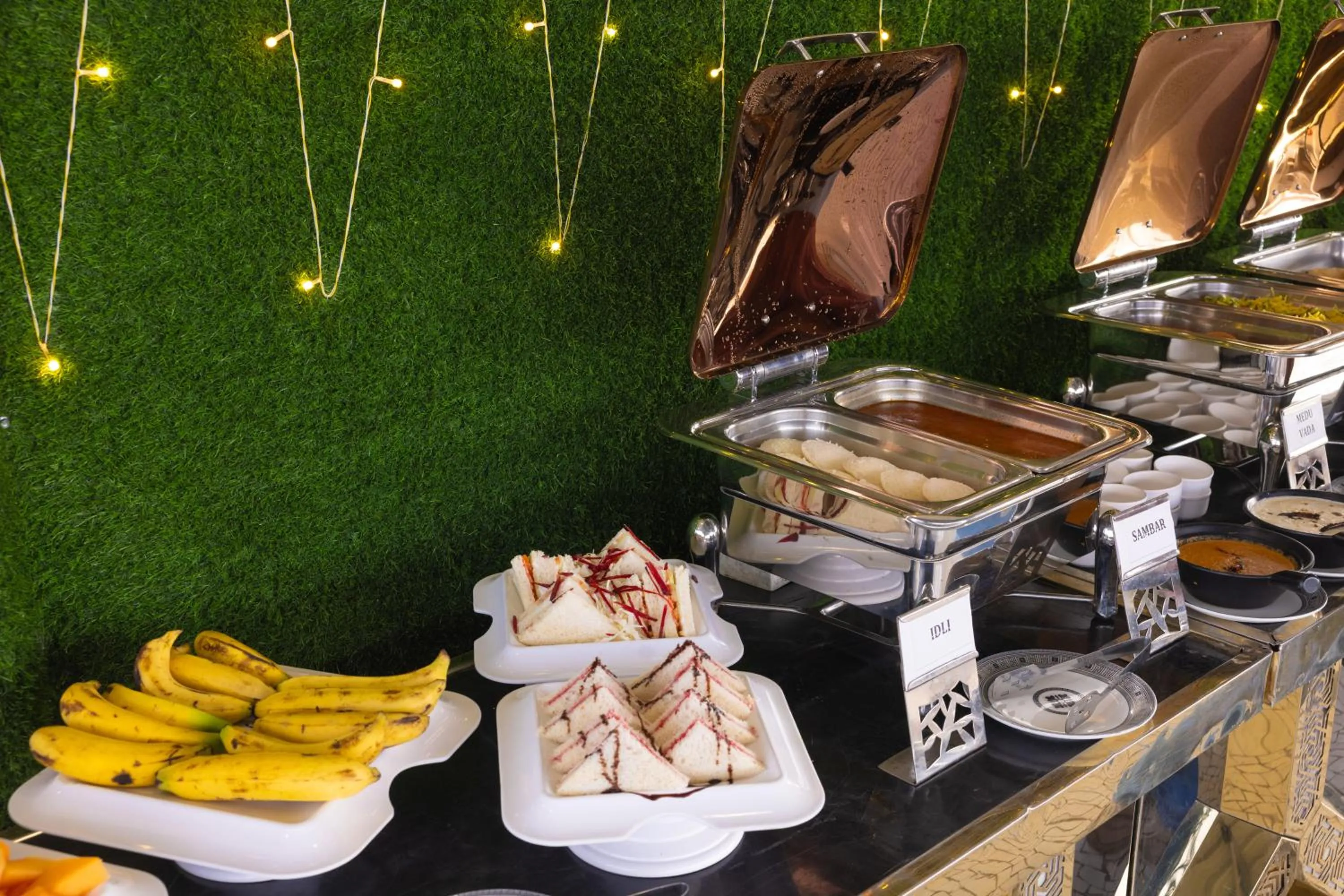 Pravasa Stay Near Luv Kush Square