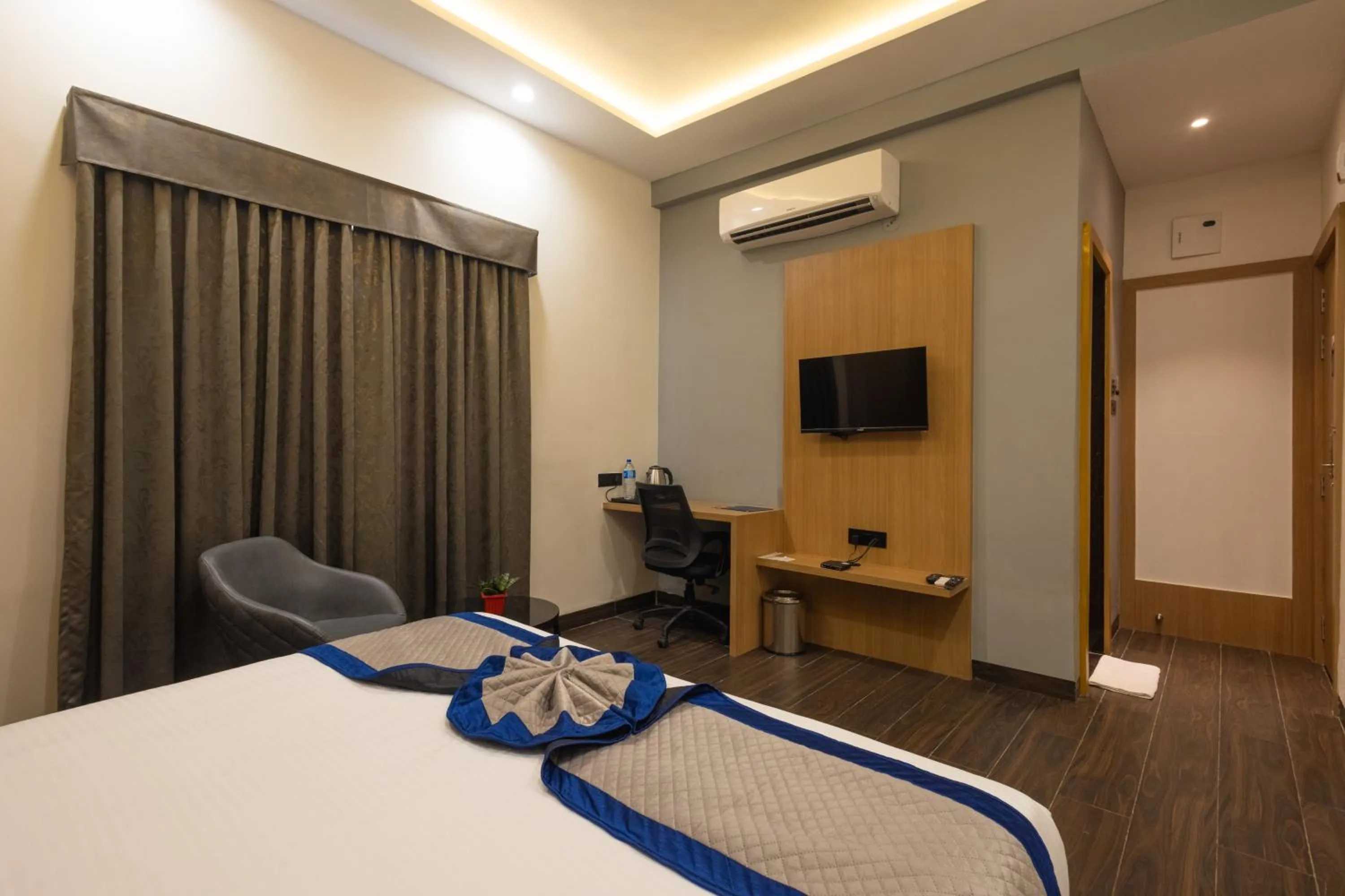 Bed in Pravasa Stay Near Luv Kush Square