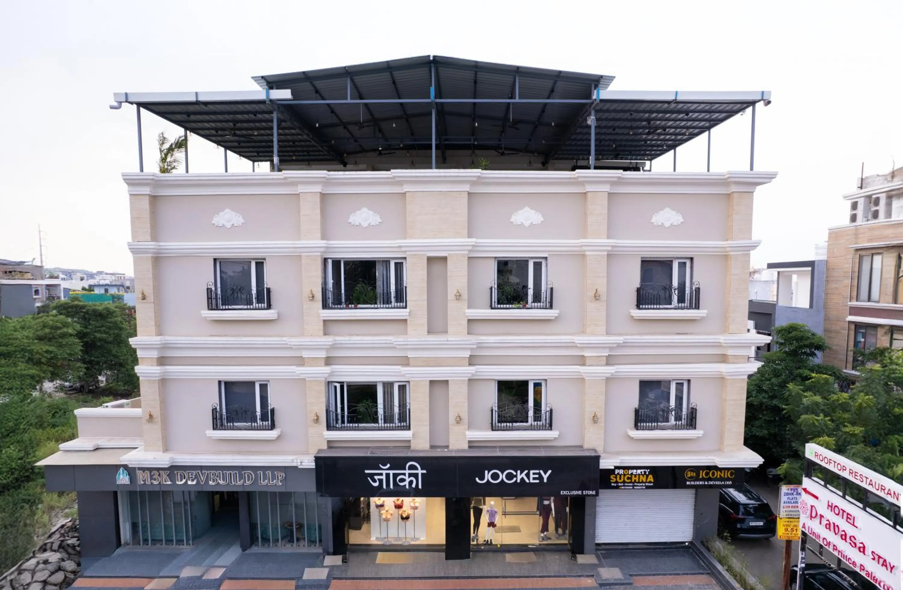 Pravasa Stay Near Luv Kush Square