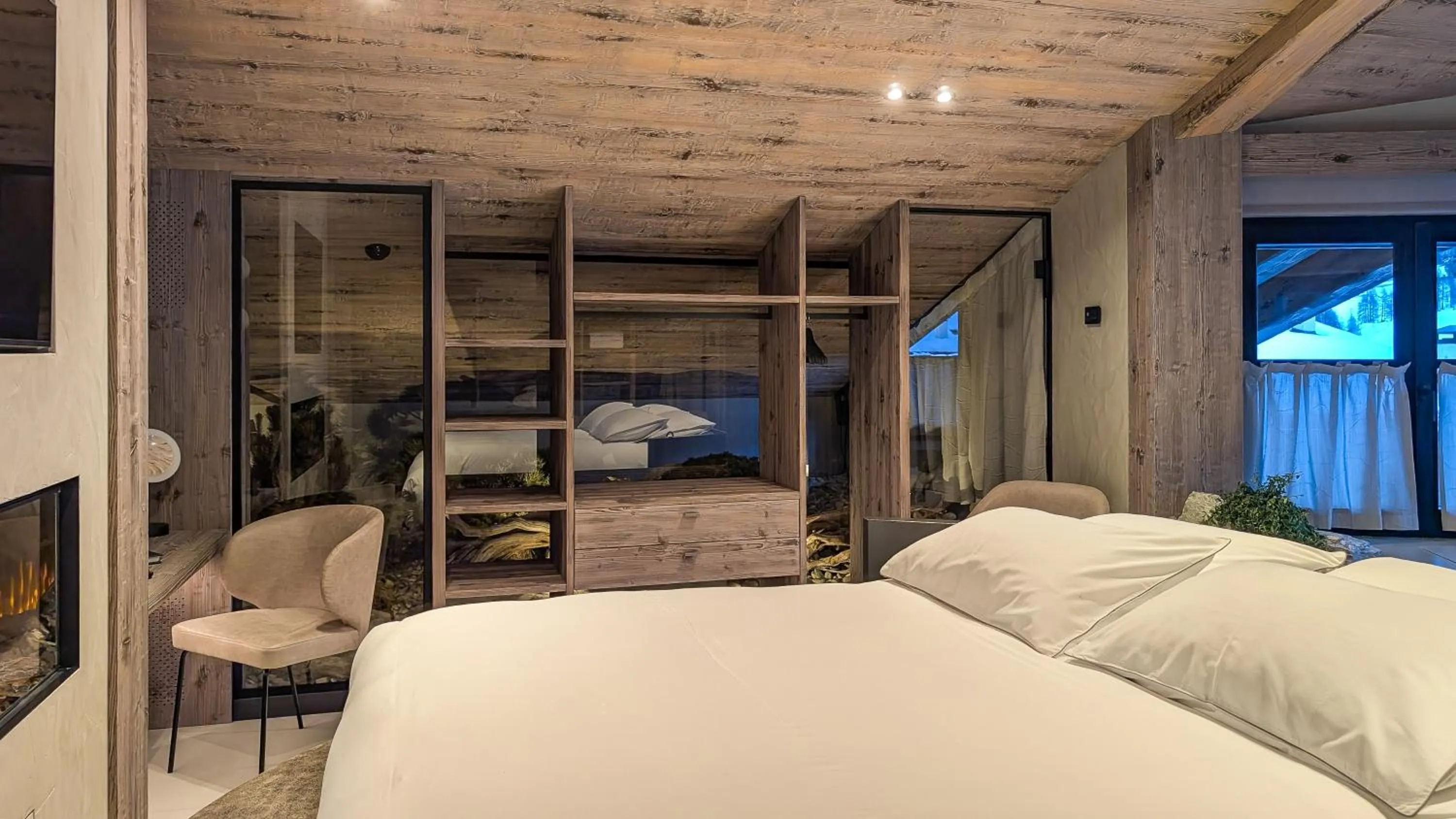 Bed in Mohe Boutique Hotel