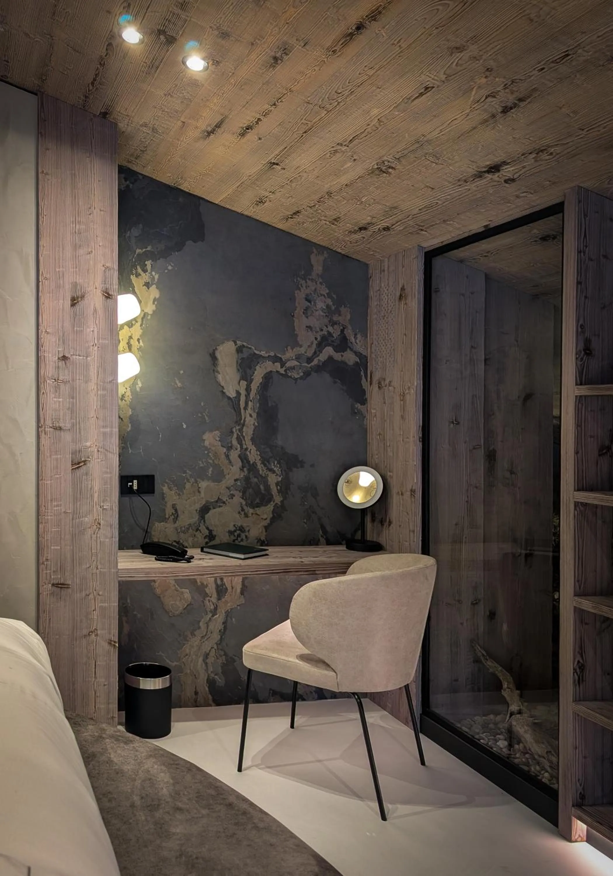 Photo of the whole room in Mohe Boutique Hotel