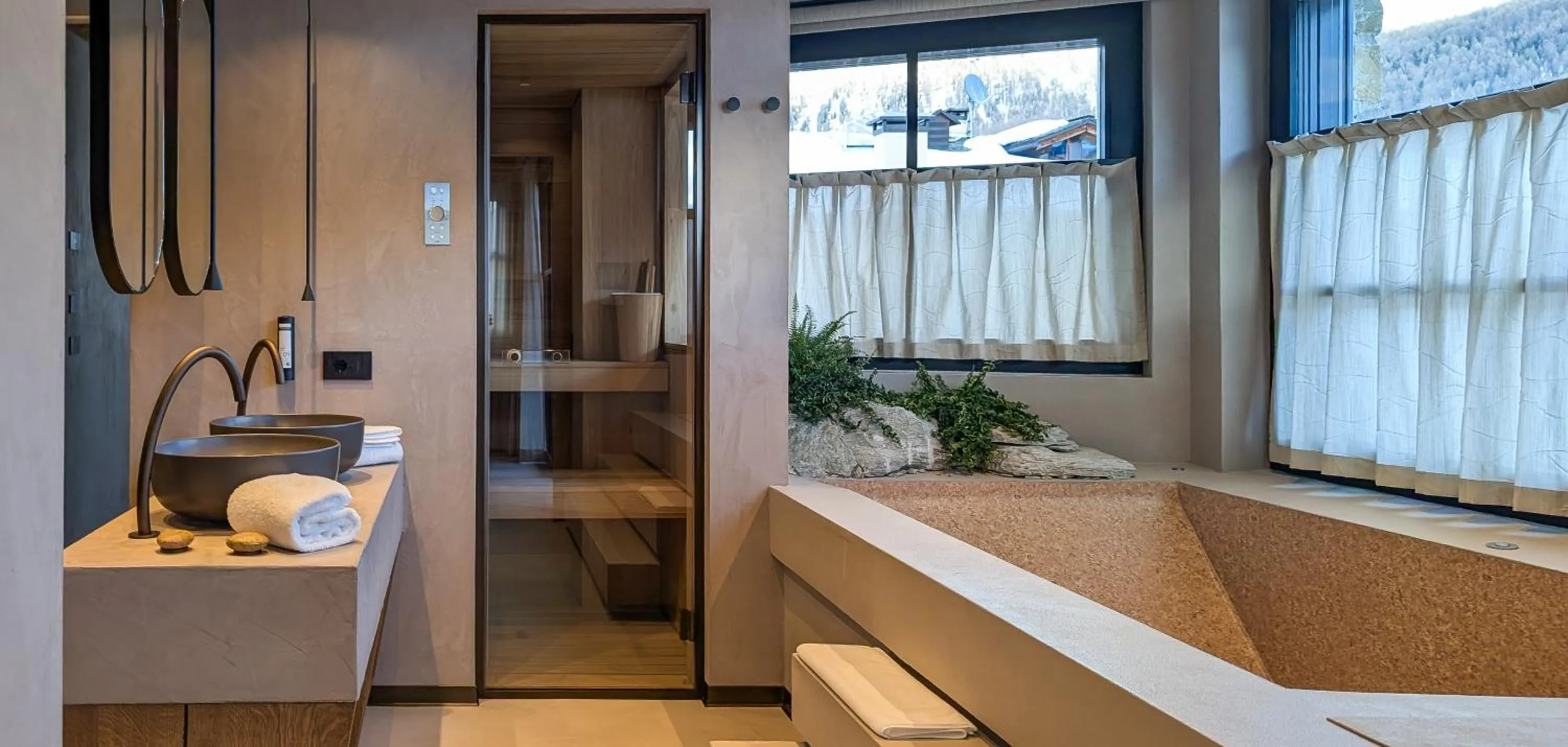 Photo of the whole room in Mohe Boutique Hotel