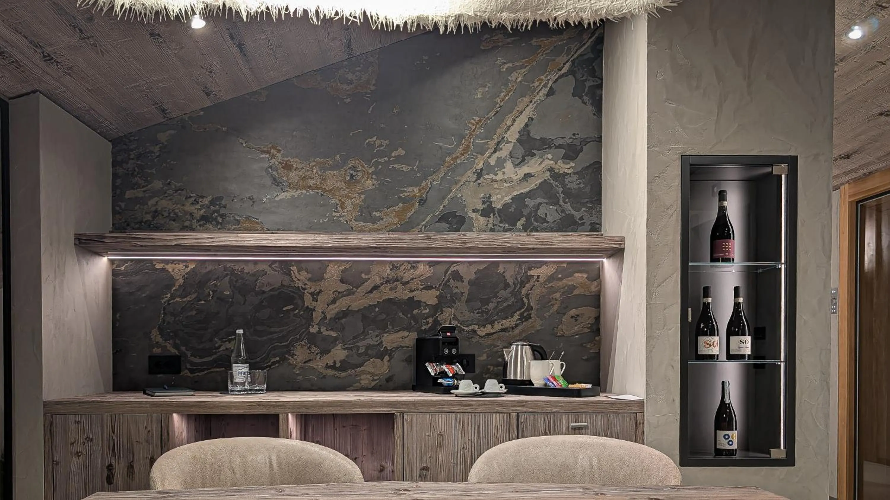 Dining area in Mohe Boutique Hotel