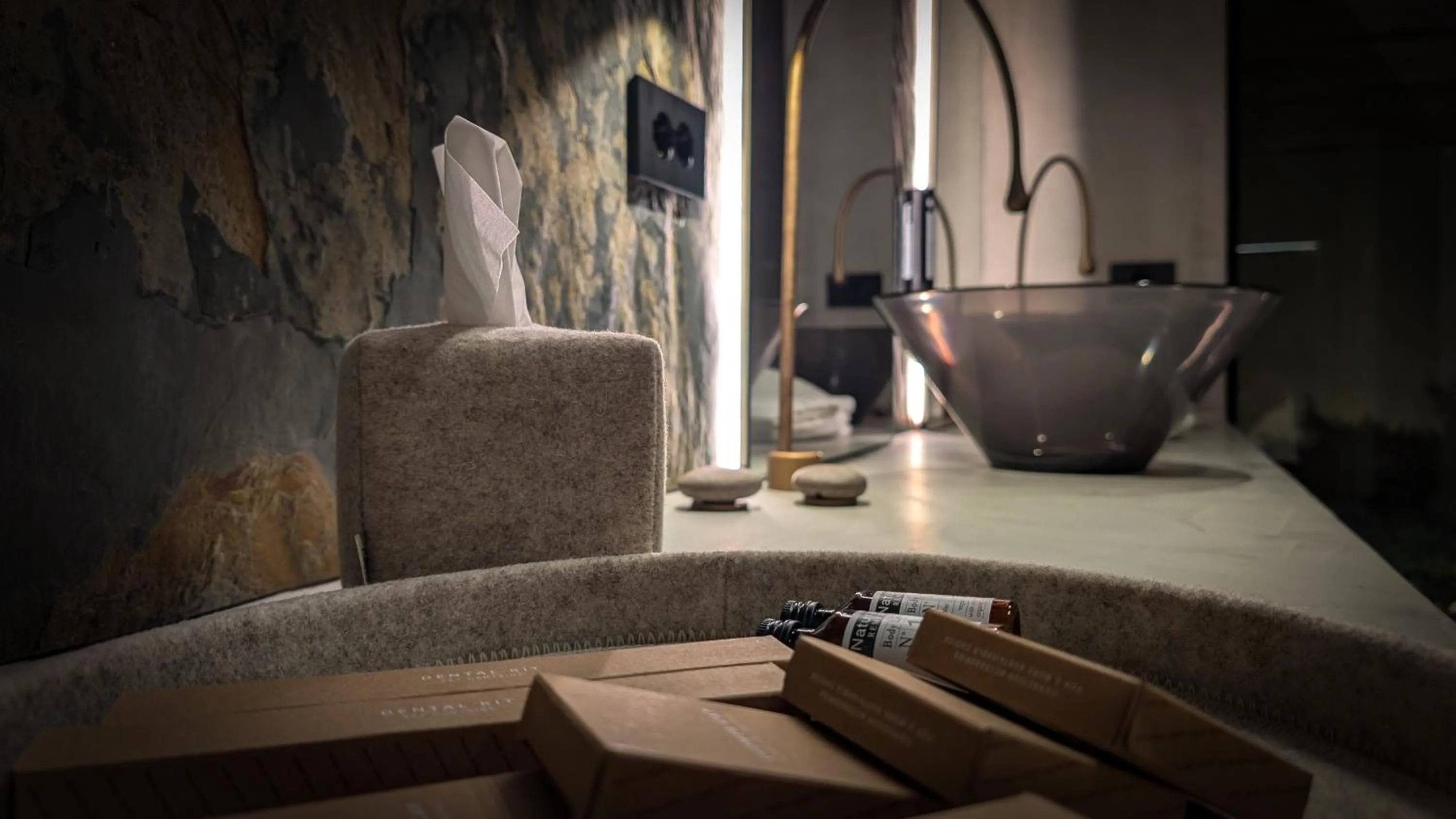 Bathroom in Mohe Boutique Hotel