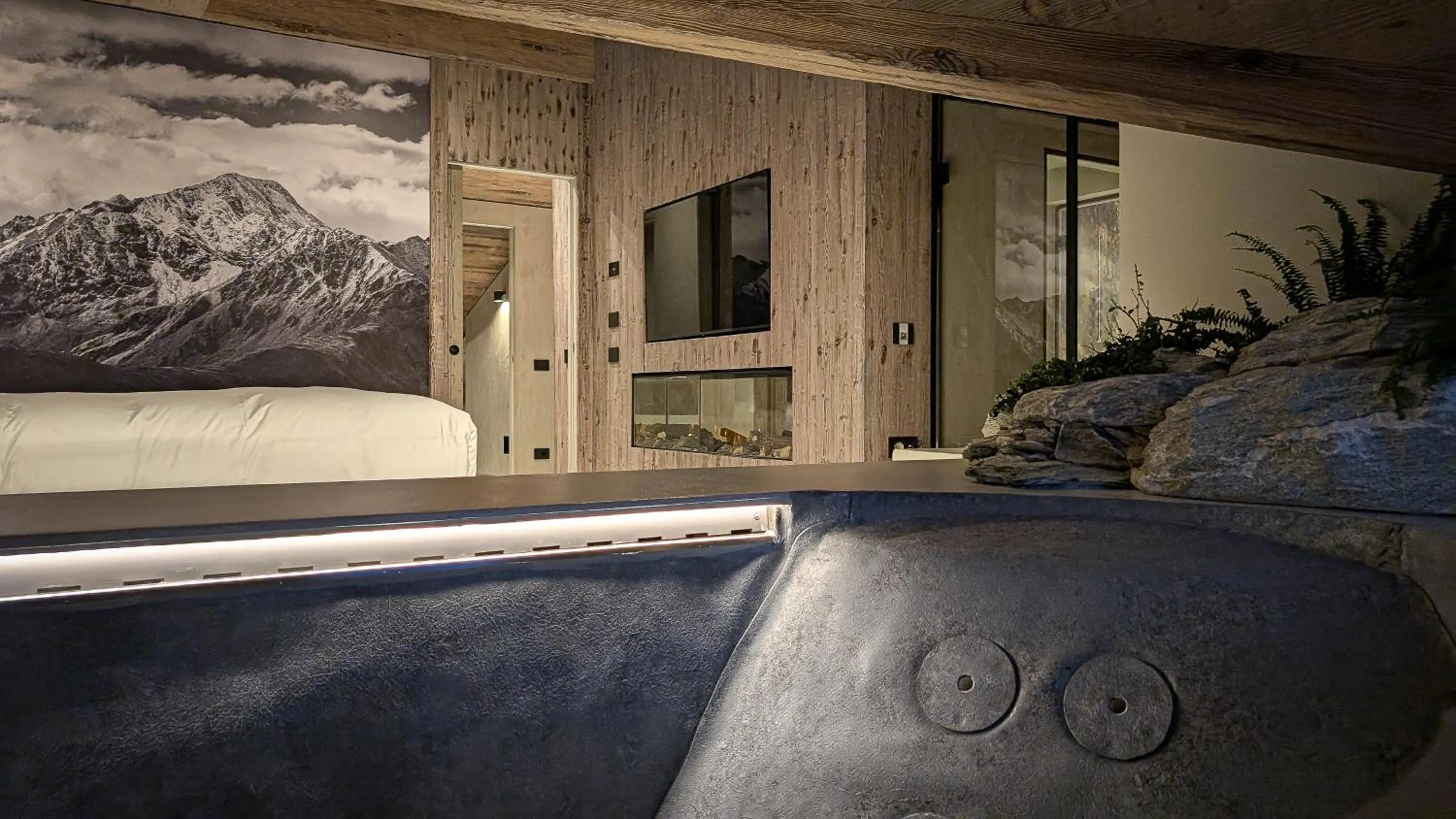 Photo of the whole room in Mohe Boutique Hotel