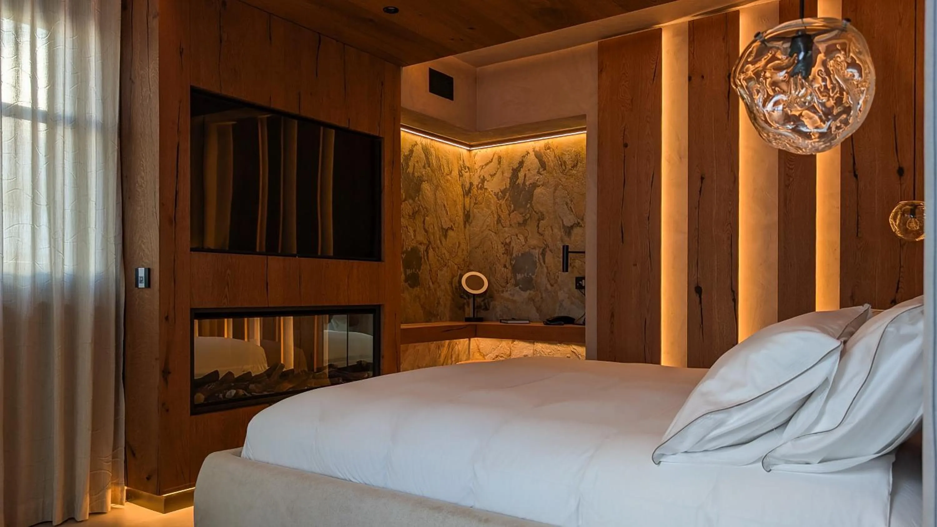 Bed in Mohe Boutique Hotel