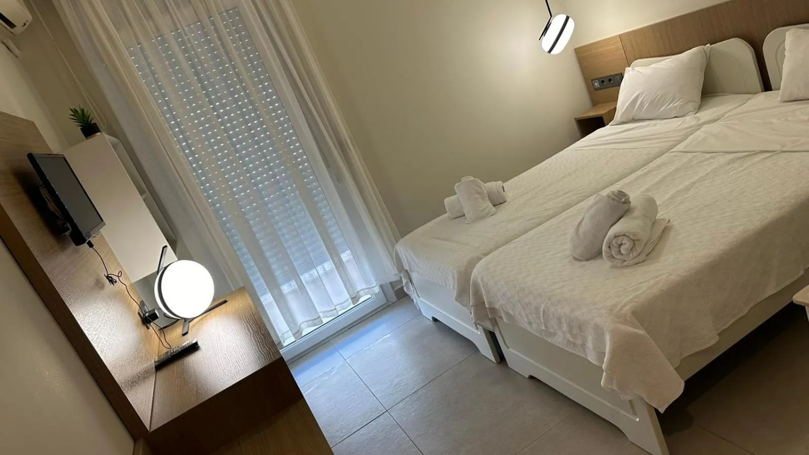 Bedroom, Bed in Anemos