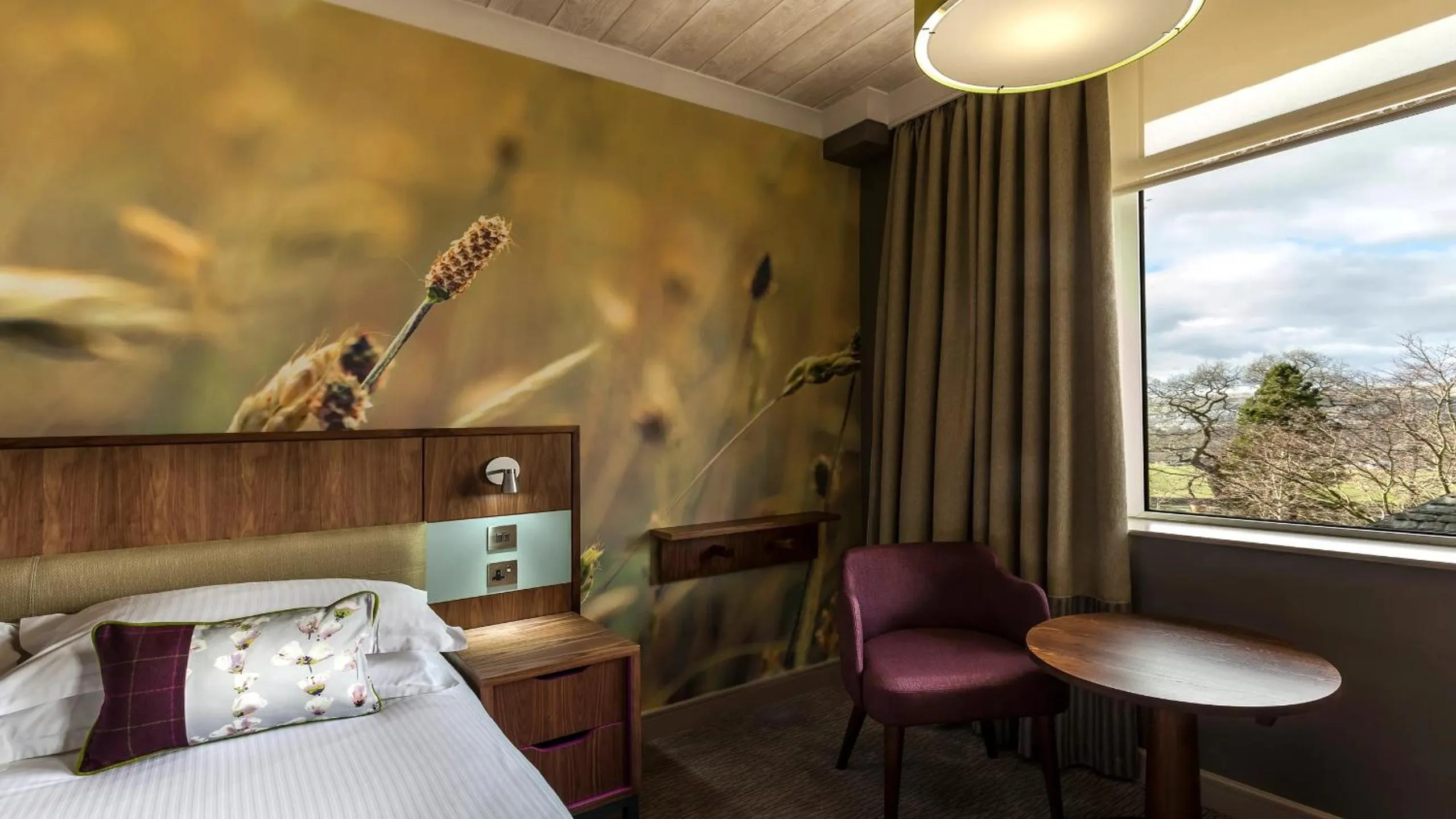 Seating area, Bed in Castle Green Hotel In Kendal, BW Premier Collection