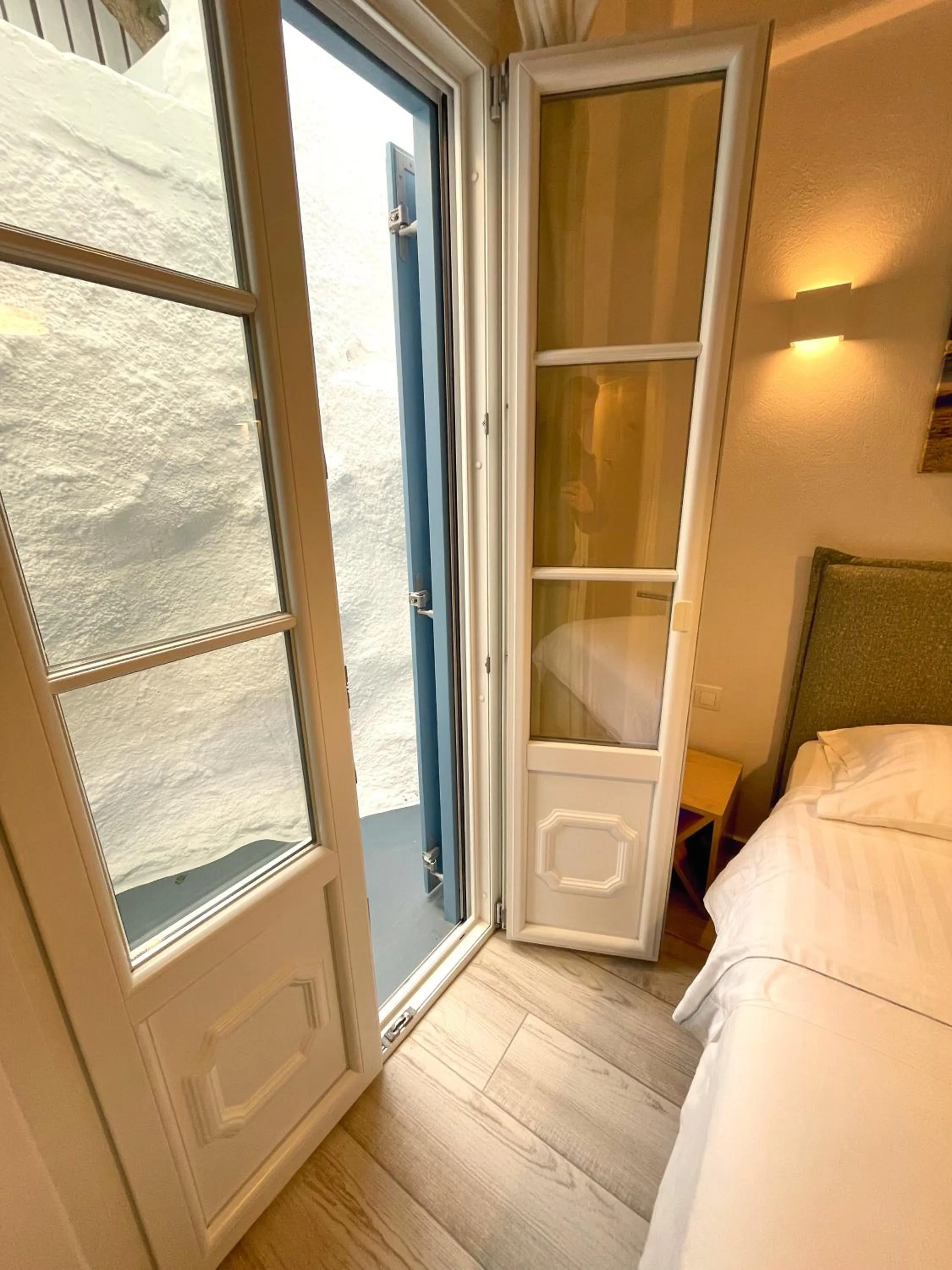 Patio, Bed in Lefteris