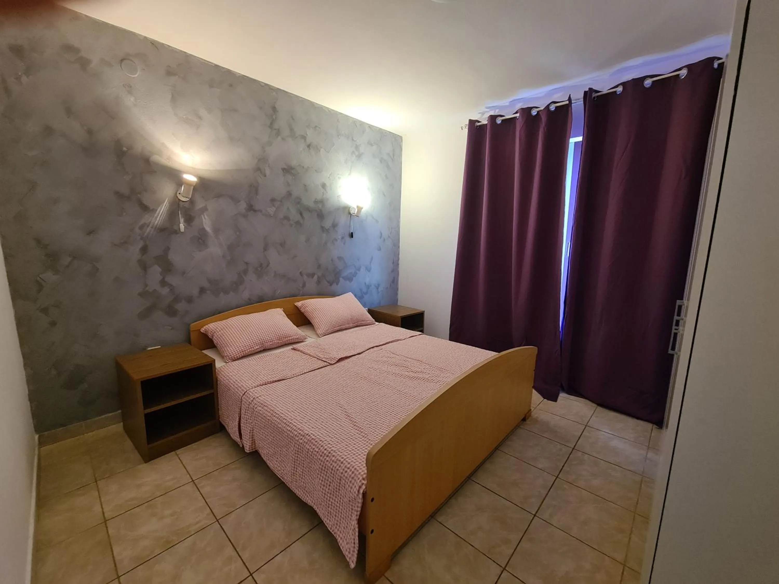 Bedroom, Bed in Apartments Niko