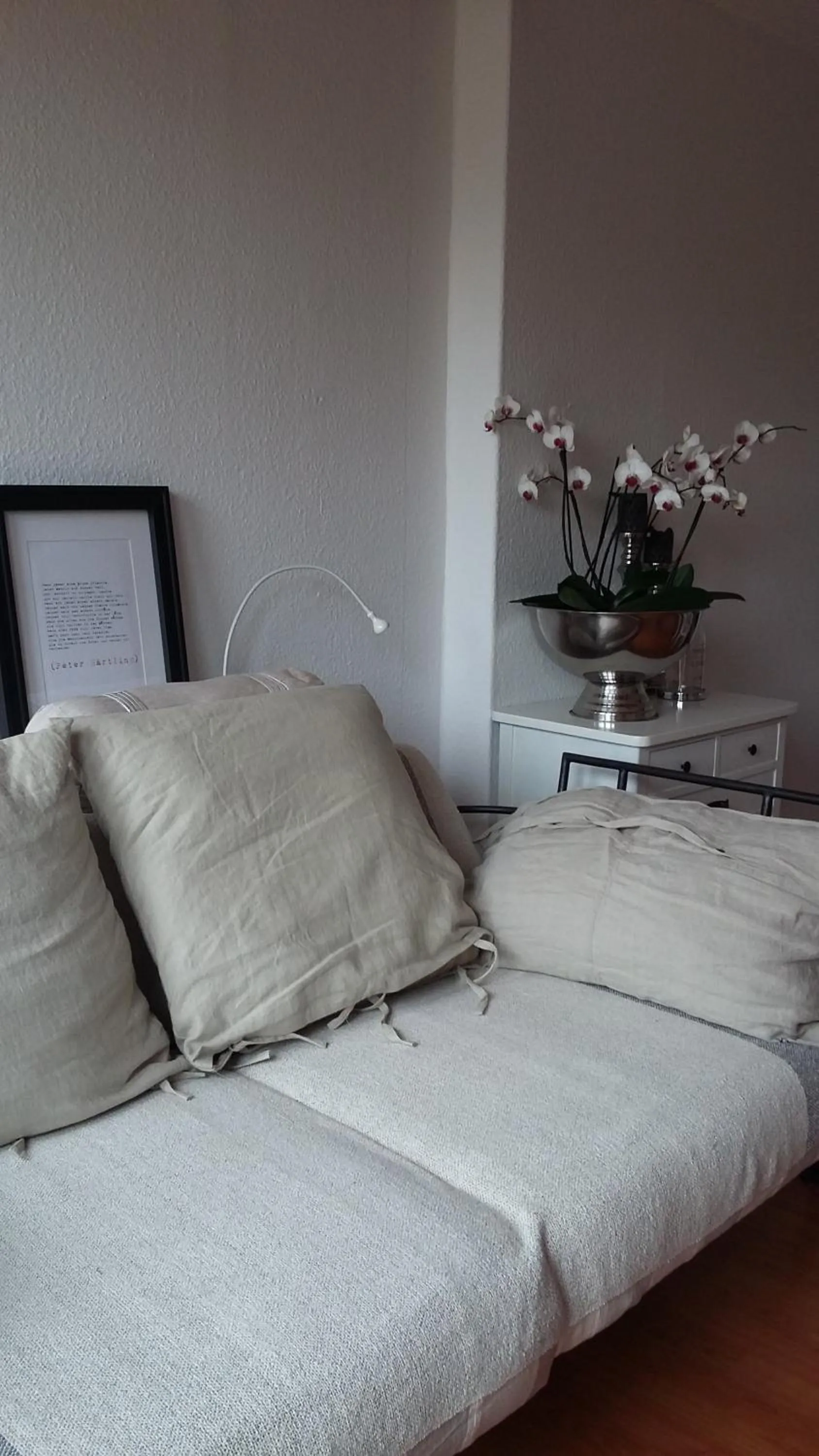 Communal lounge/ TV room, Bed in Gästehaus 22 am Klostergarten