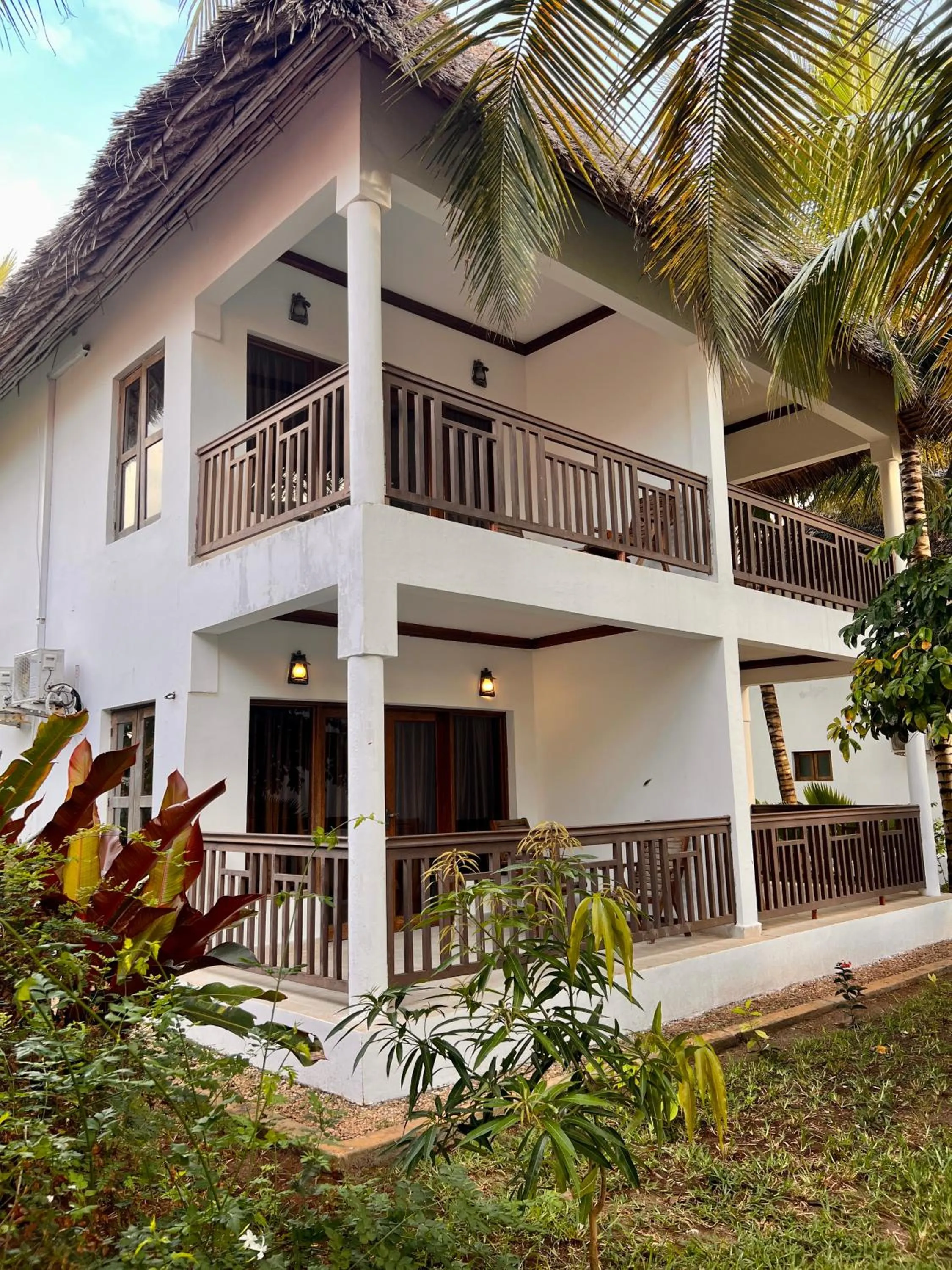 Property building in Zanzibar Bahari Villas