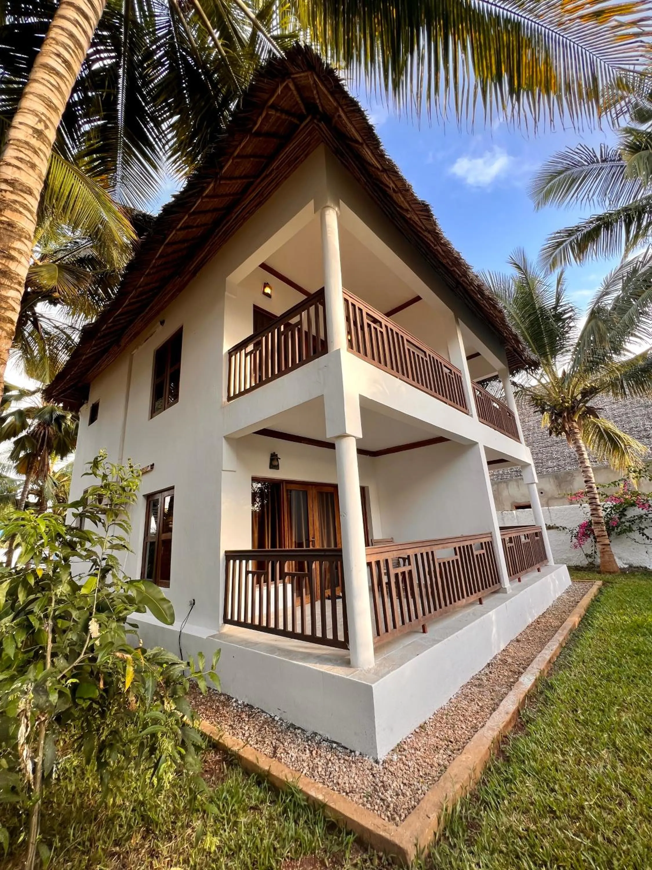 Property building in Zanzibar Bahari Villas