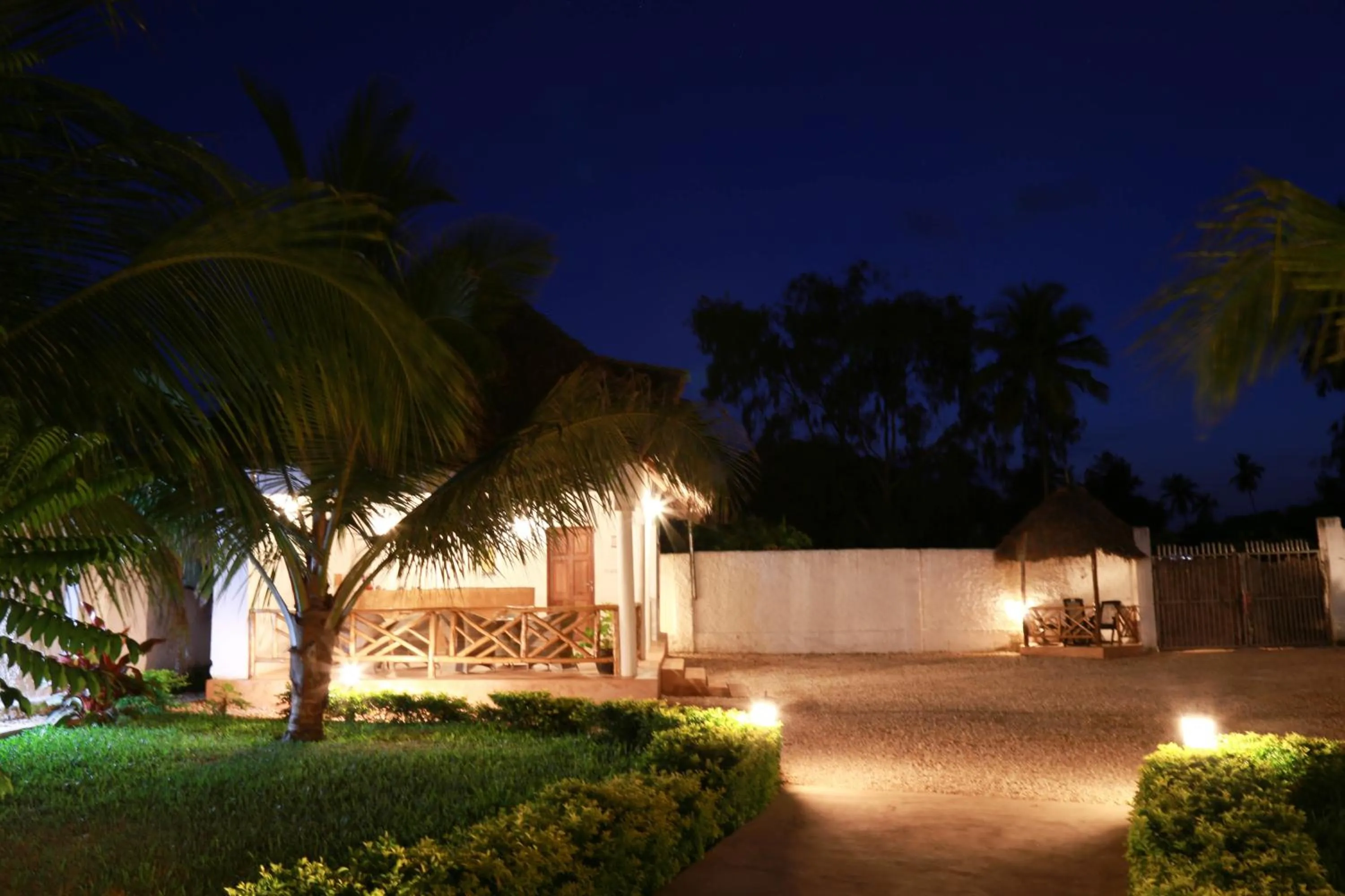 Night in Zanzibar Bahari Villas