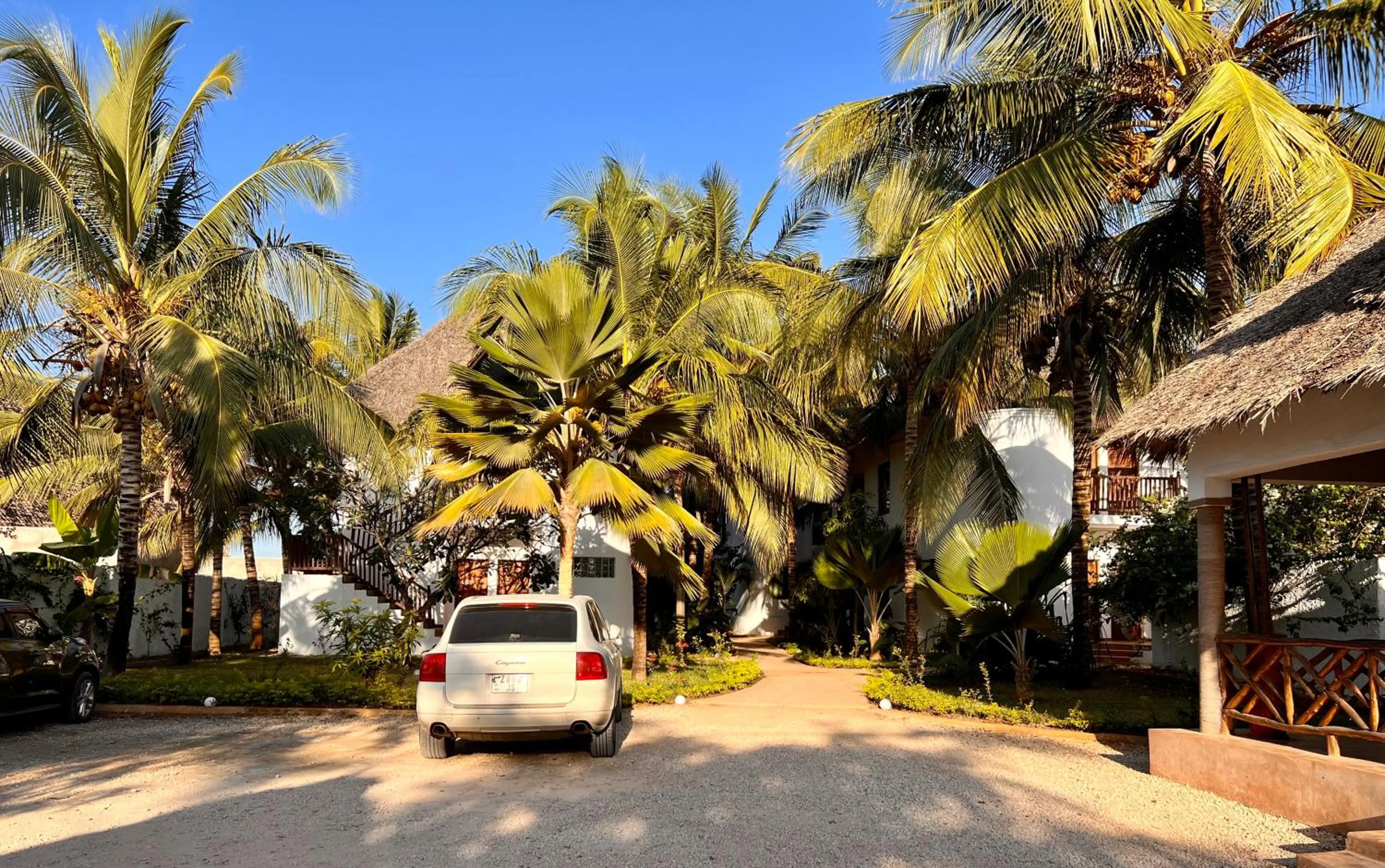 Parking in Zanzibar Bahari Villas