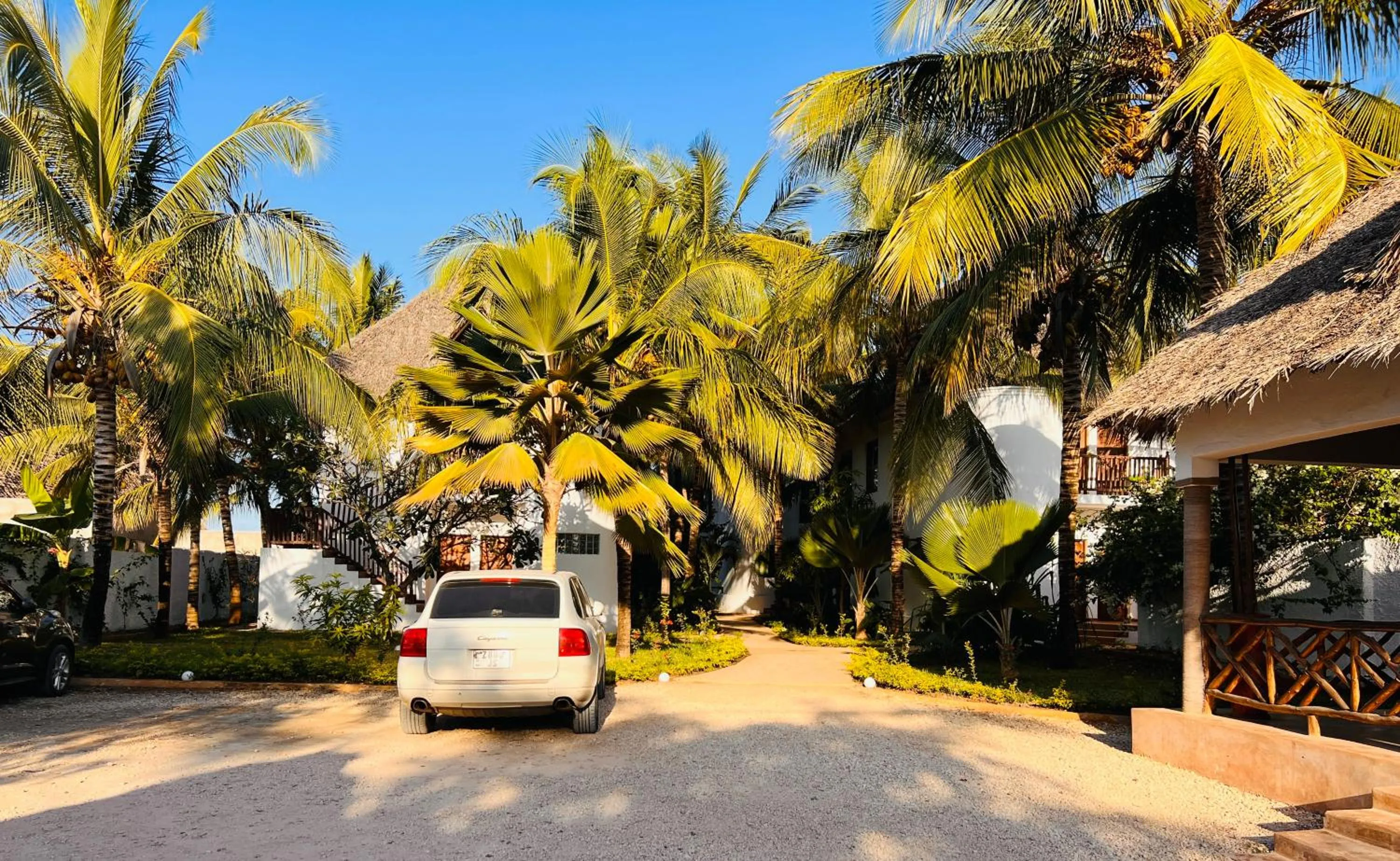Parking in Zanzibar Bahari Villas