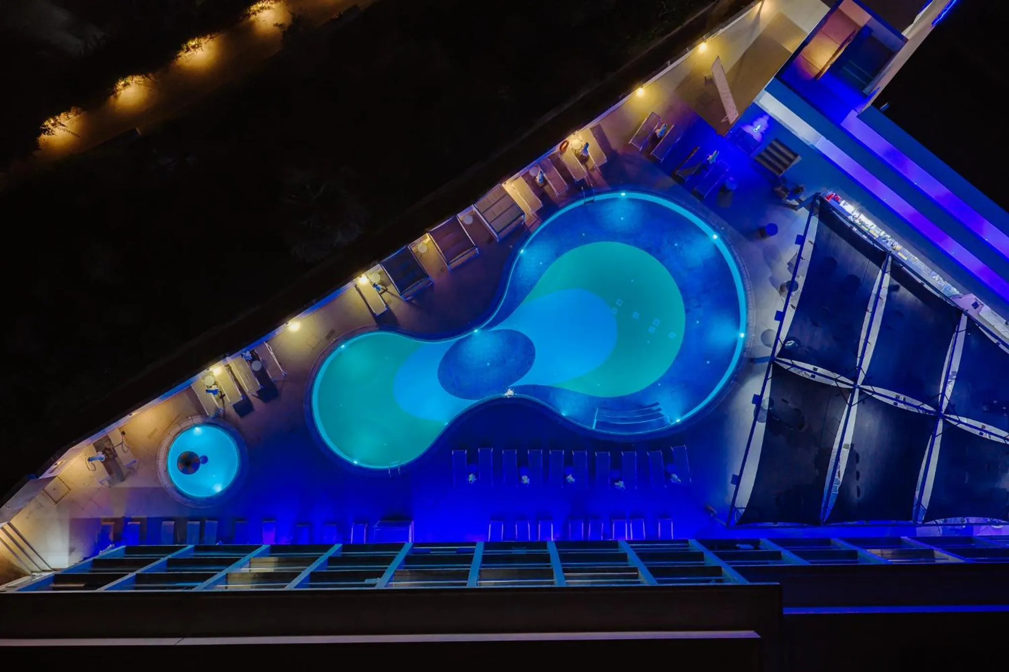 Night in River Rock Hotel