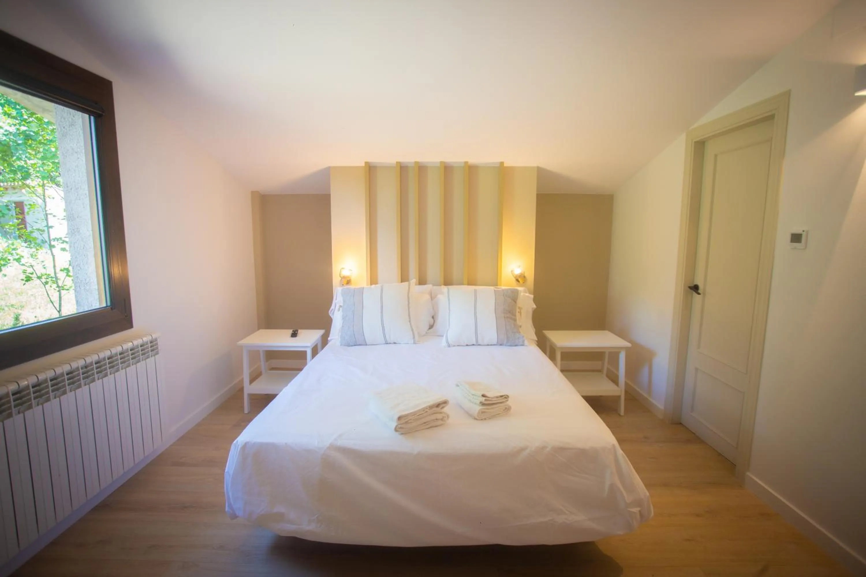 Bed in L'indret del Pedraforca Adults Only