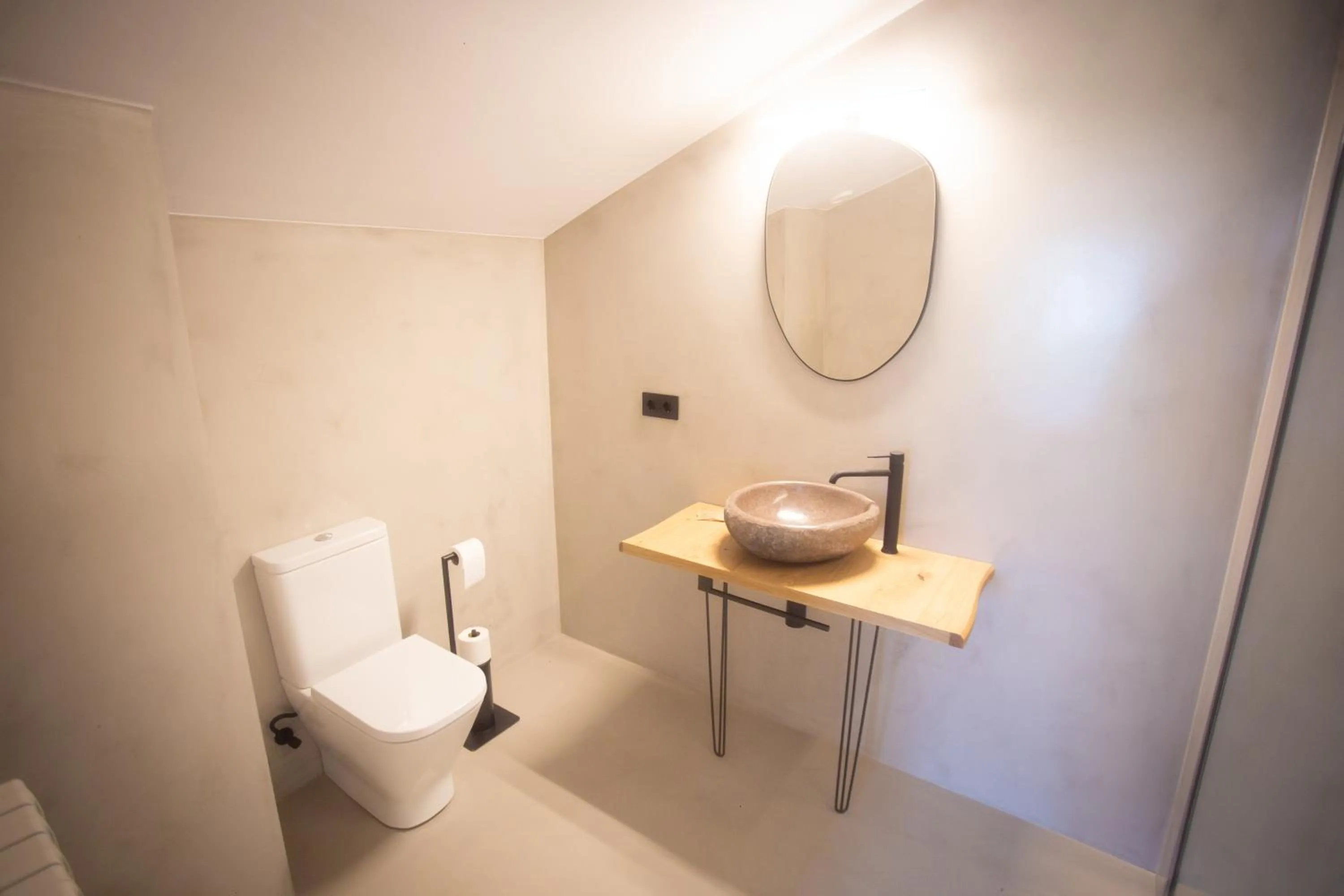 L'indret del Pedraforca Adults Only