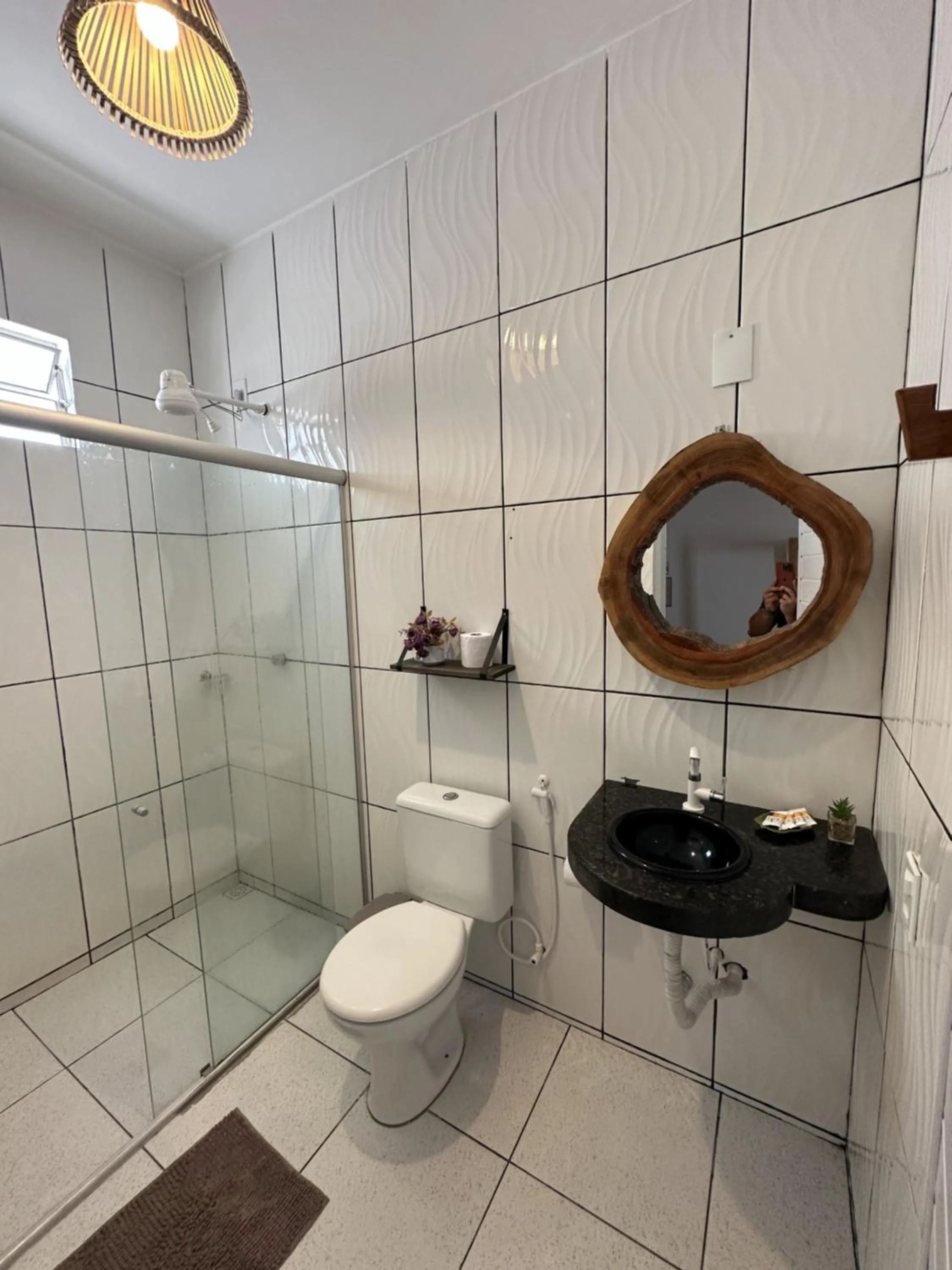 Shower in Pousada Isabel Araújo