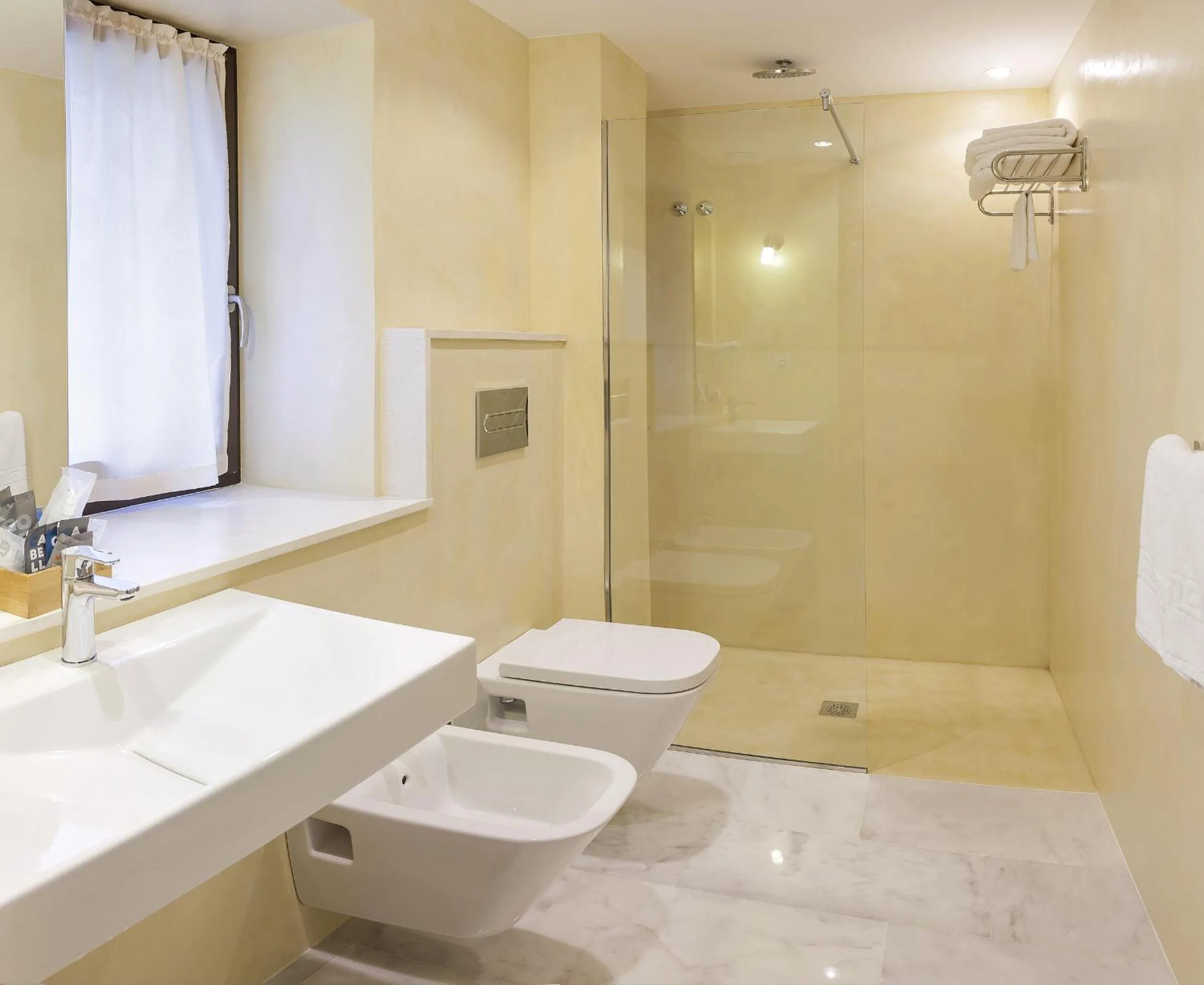 Shower in Finca Portizuelo