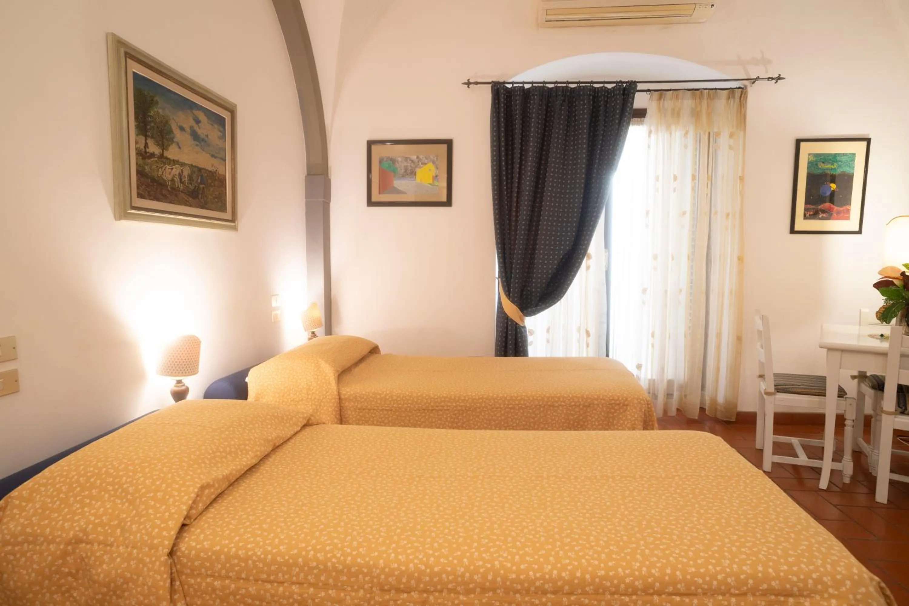 Bed in Residence La Contessina