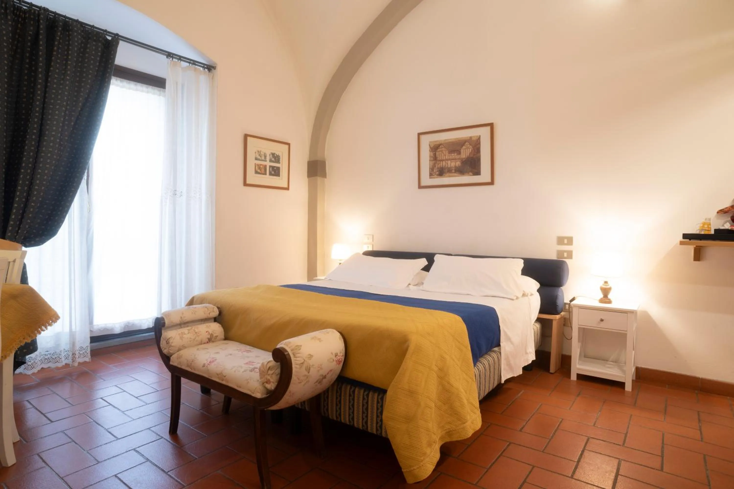 Bed in Residence La Contessina