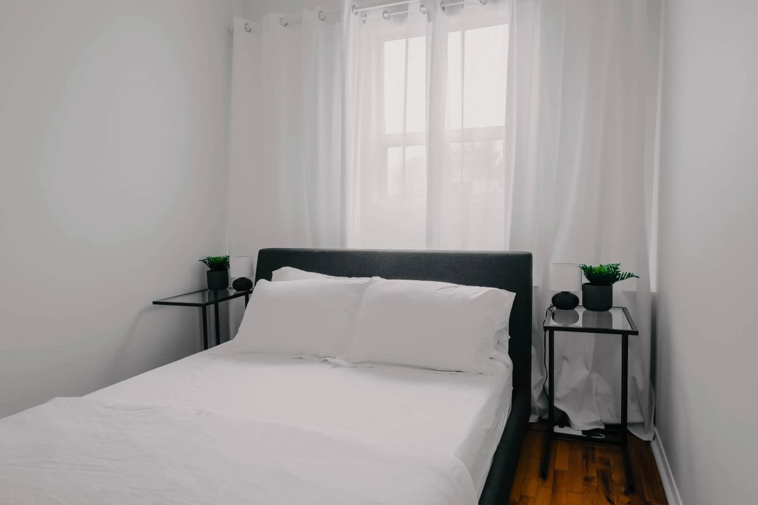 Bed in Lum The Queen