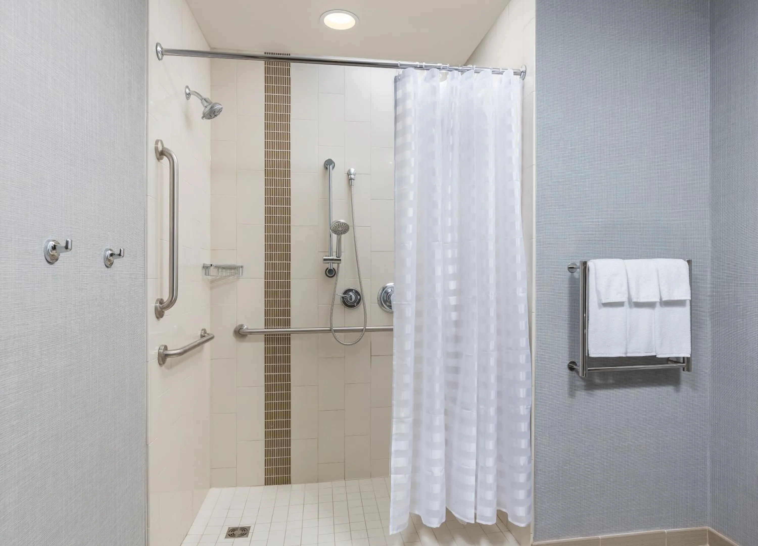Shower in Hyatt Place Canton