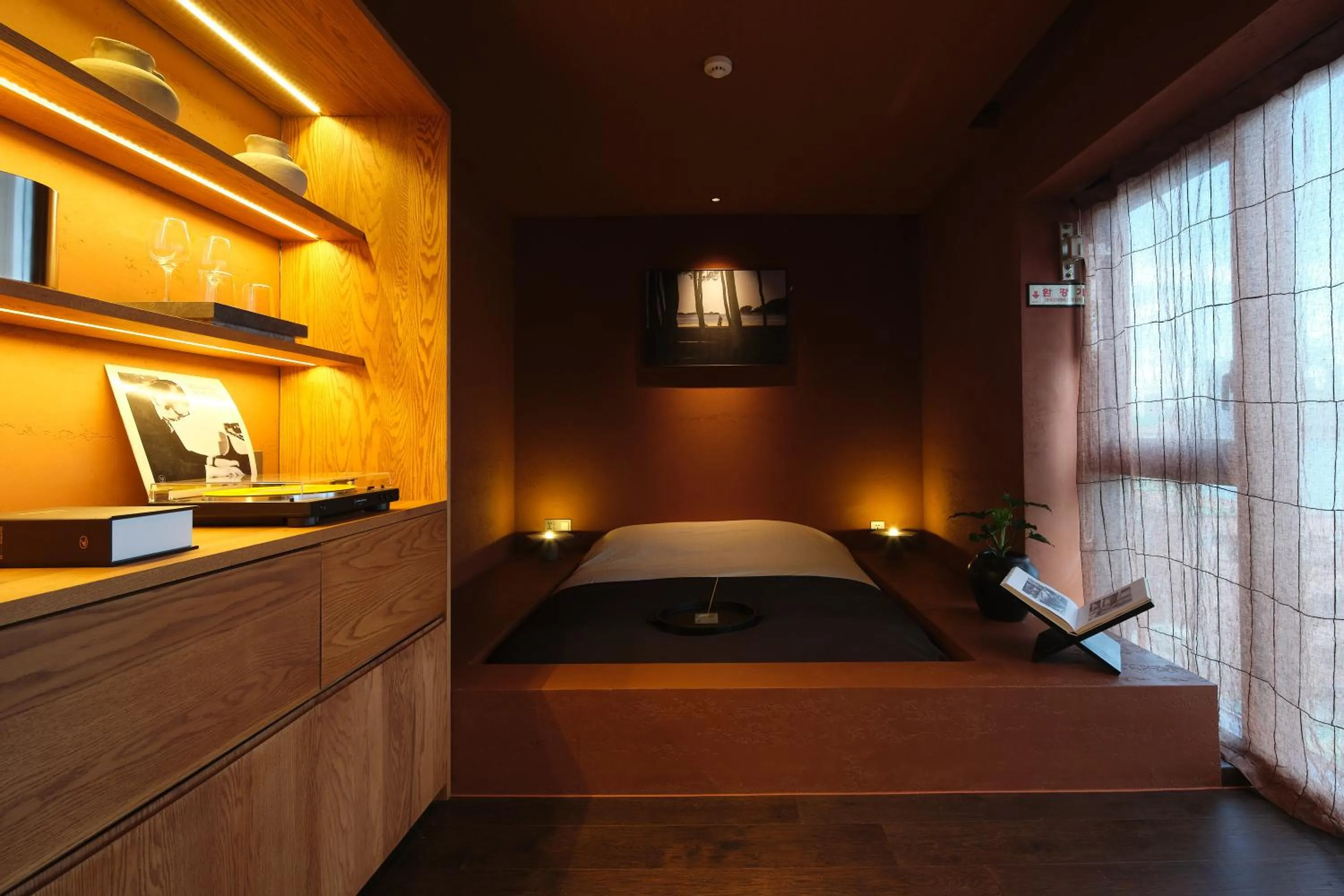 Bedroom, Bed in After Chapter Hotel Gwanganri