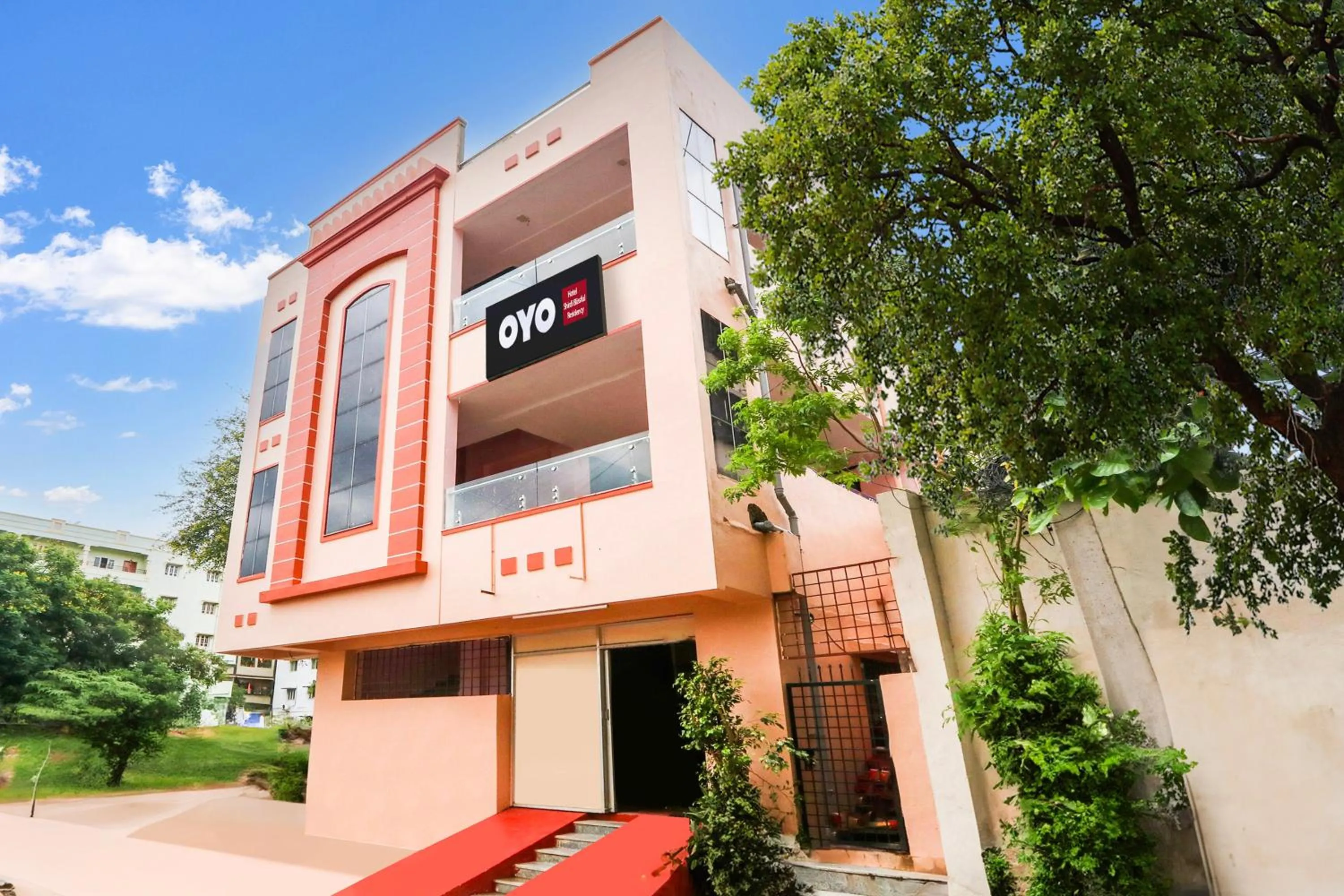 Facade/entrance in Hotel O Shirdi Blissful Residency