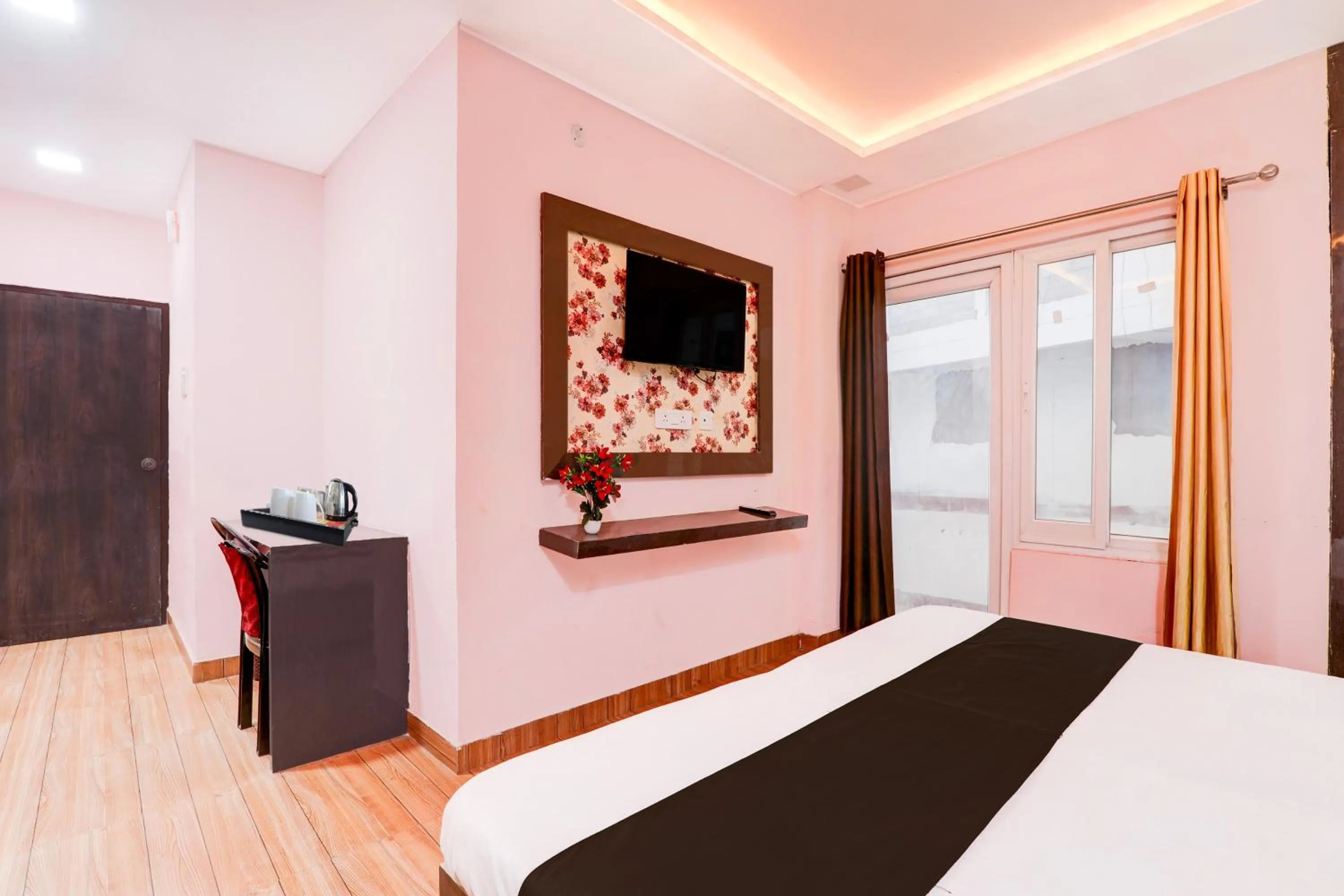 Bedroom, Bed in Hotel O BBD Lucknow Formerly 7th Heaven