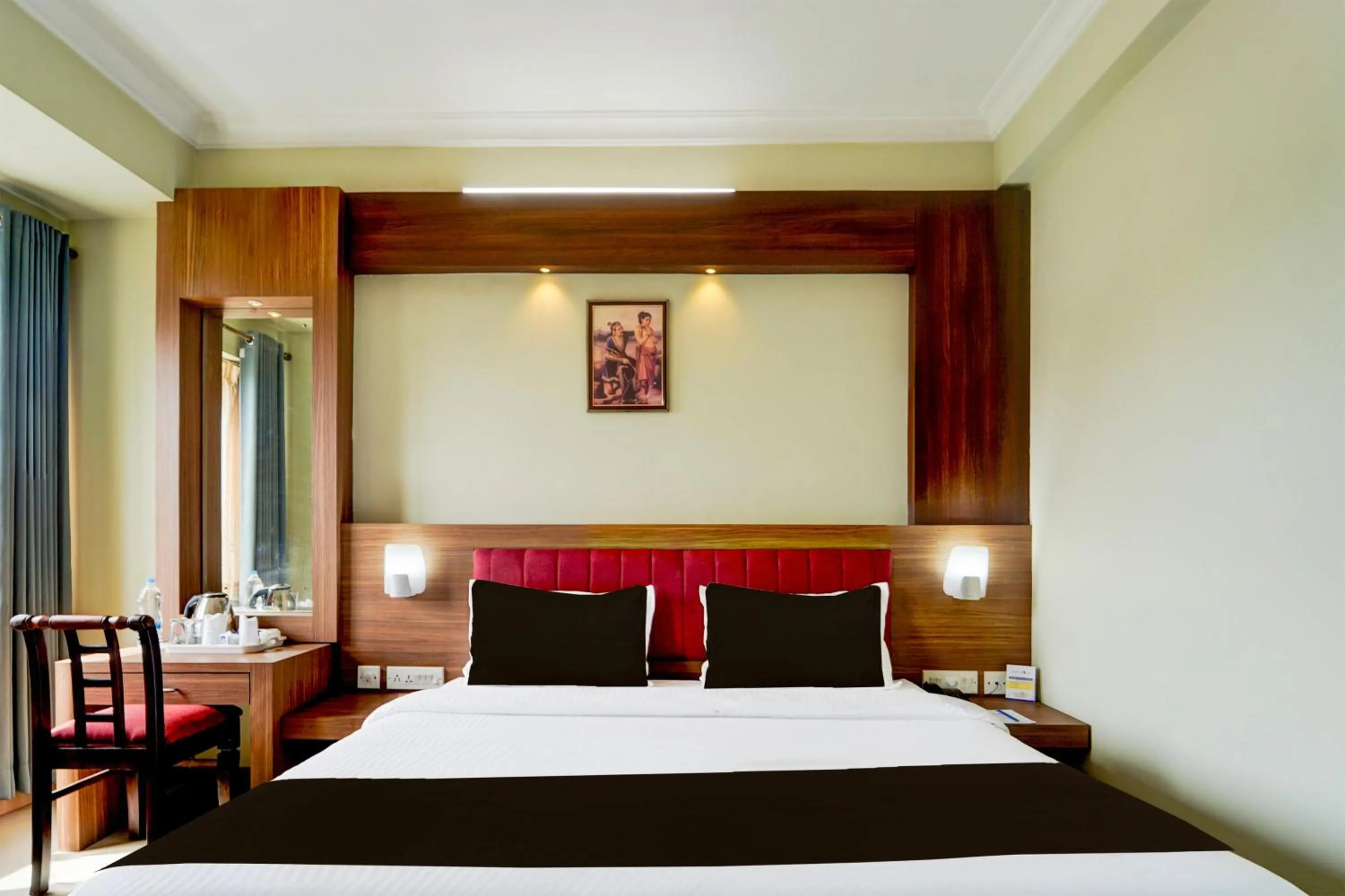 Bedroom, Bed in Super Townhouse MG Road Trivandrum Formerly Nandanam Park
